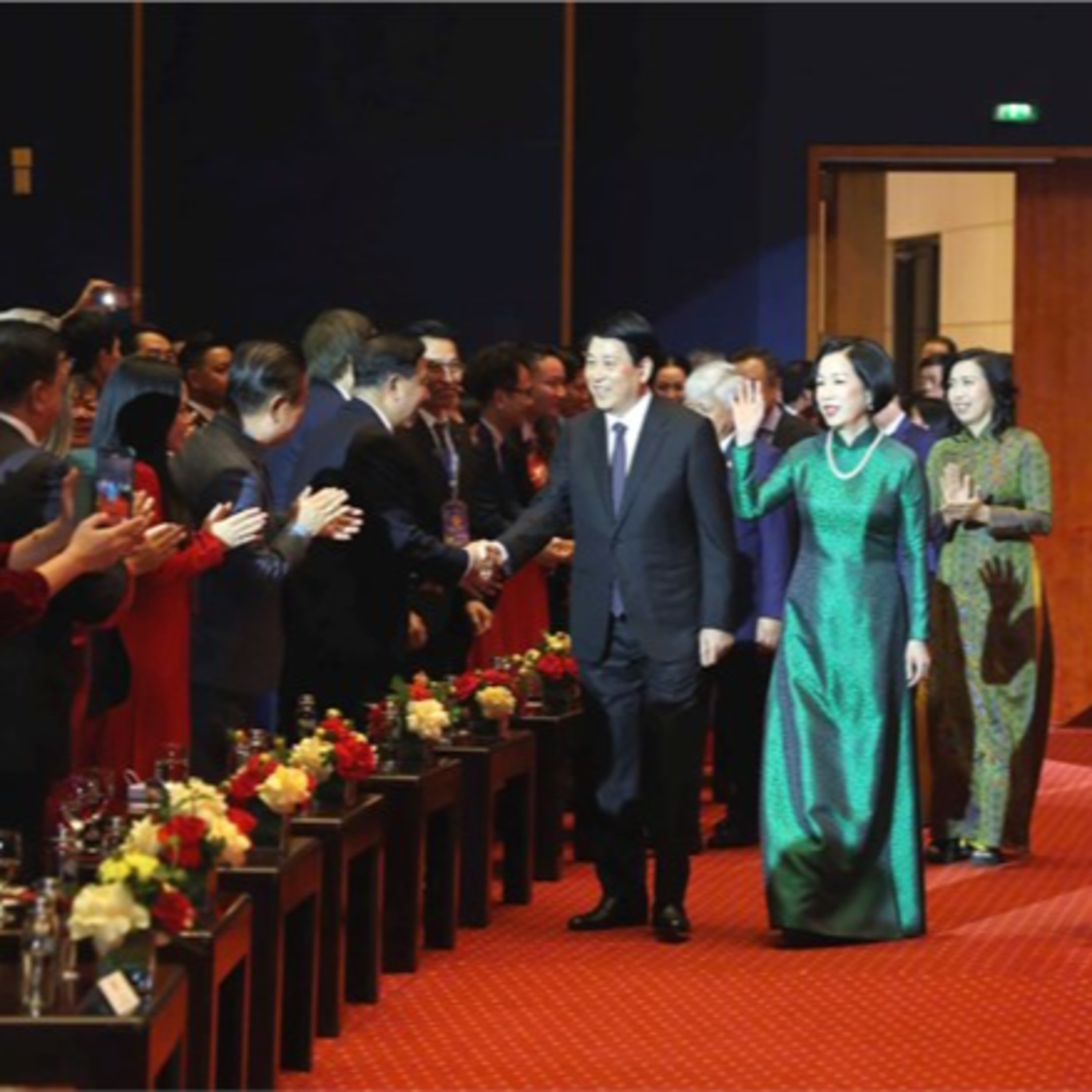 THỜI SỰ 6H SÁNG 20/1/2025: Chủ tịch nước Lương Cường và Phu nhân cùng 1.000 kiều bào tham dự Chương trình nghệ thuật Xuân Quê hương 2025