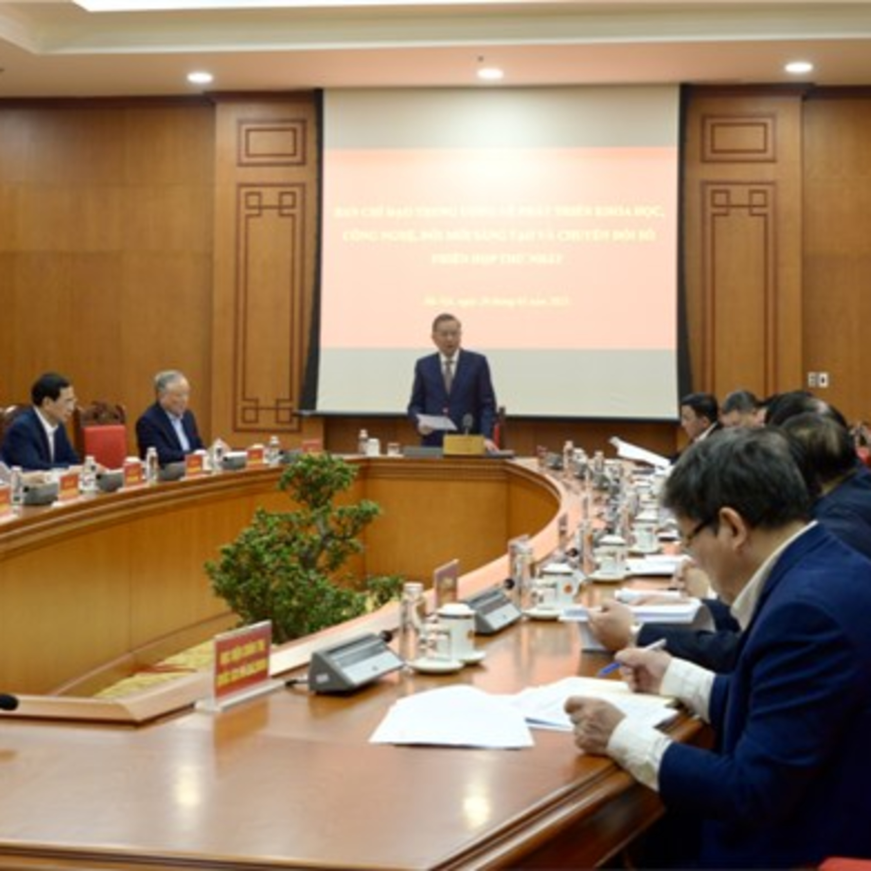 THỜI SỰ 18H CHIỀU 20/1/2024: Tổng Bí thư Tô Lâm chủ trì phiên họp thứ nhất Ban Chỉ đạo Trung ương về phát triển khoa học, công nghệ, đổi mới sáng tạo và chuyển đổi số