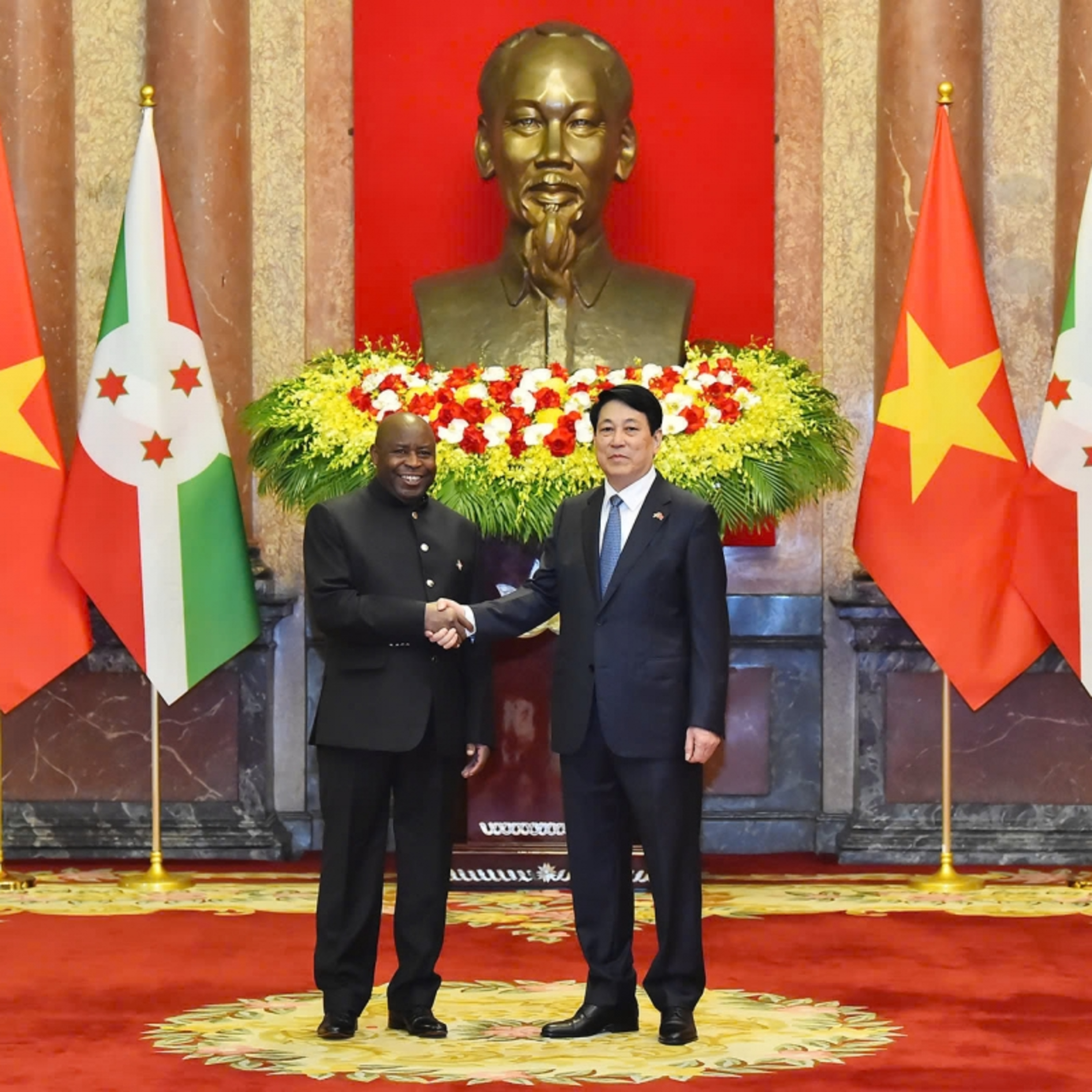 Thời sự 18h 4/4/2025: Chủ tịch nước Lương Cường chủ trì lễ đón Tổng thống Cộng hòa Burundi