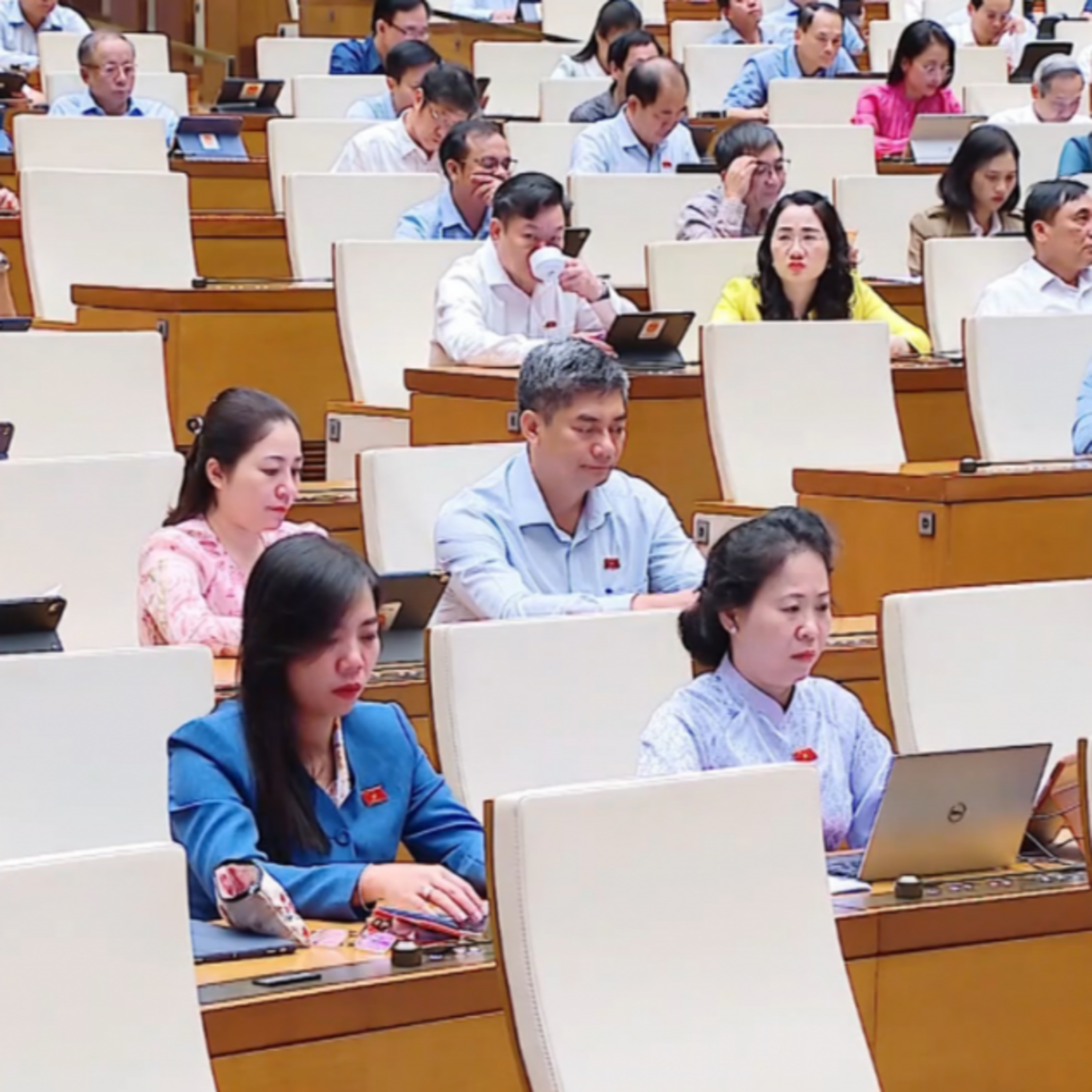 Thời sự 18h 29/5/2025: Quốc hội thông qua cơ chế đặc thù phát triển nhà ở xã hội