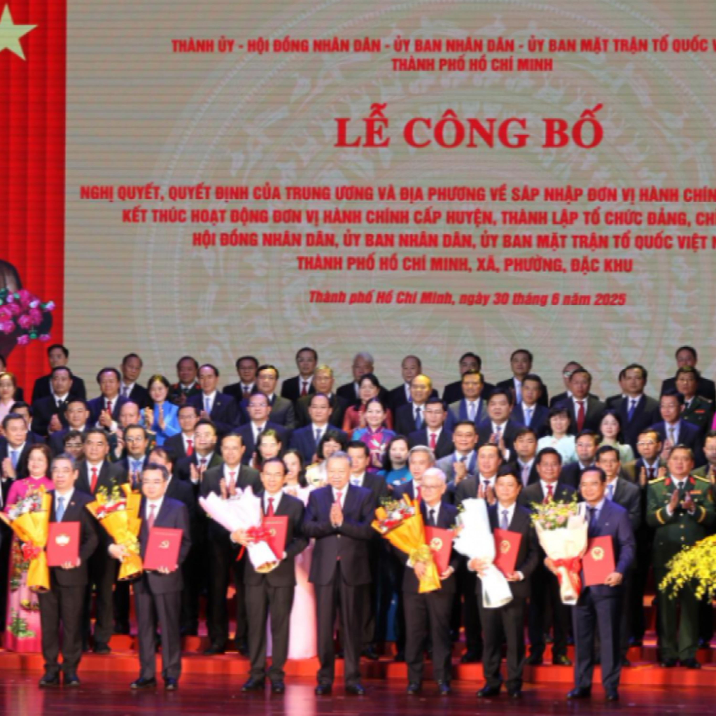 Thời sự 18h 30/6/2025: 34 tỉnh thành đồng loạt công bố sáp nhập đơn vị hành chính và nhân sự mới