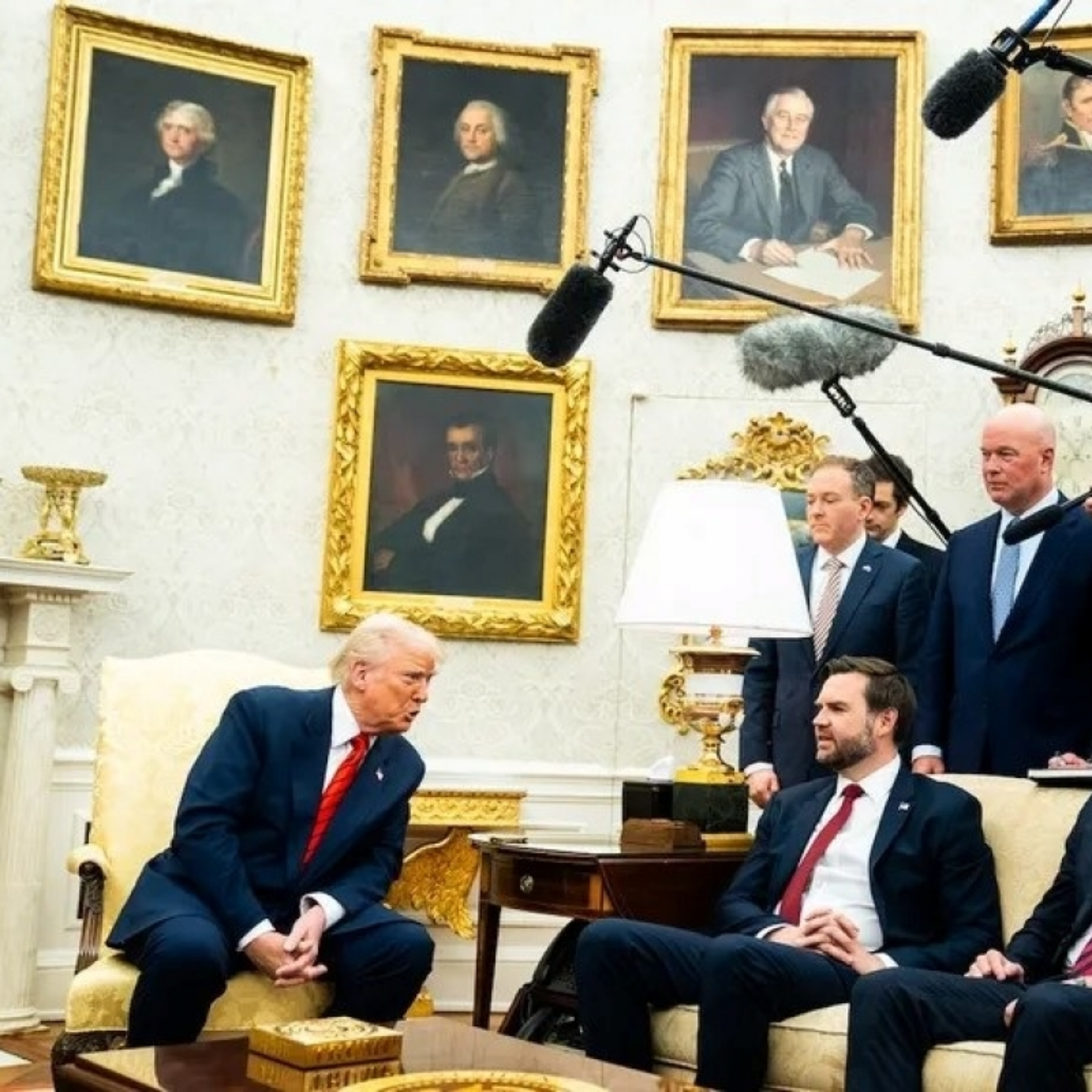 Thời sự 6h 15/7/2025: Tổng thống Mỹ gây sức ép với Nga hướng tới chấm dứt cuộc xung đột ở Ukraine