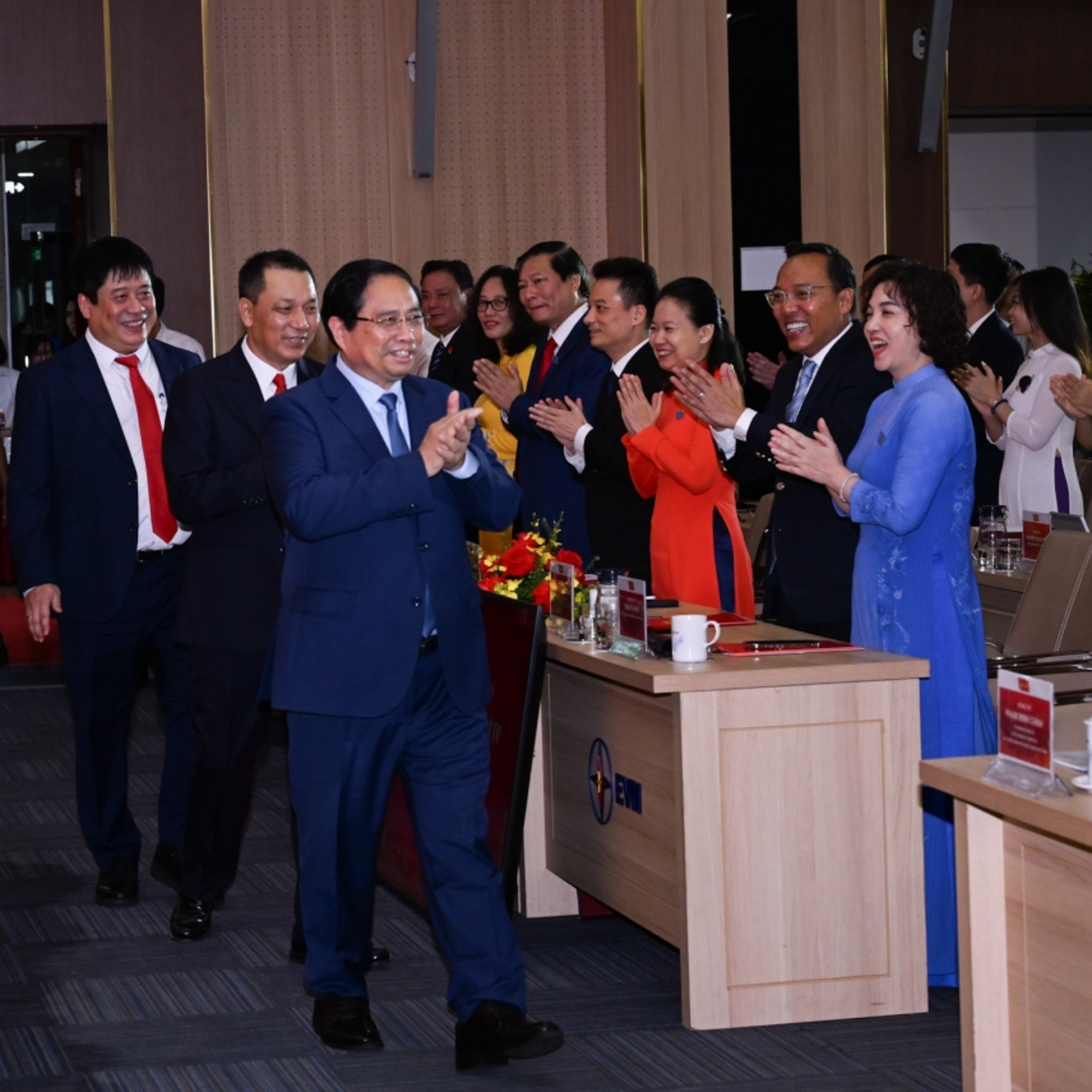 Thời sự 12h 10/8/2025: Thủ tướng yêu cầu ngành điện phải đáp ứng được yêu cầu phát triển đất nước