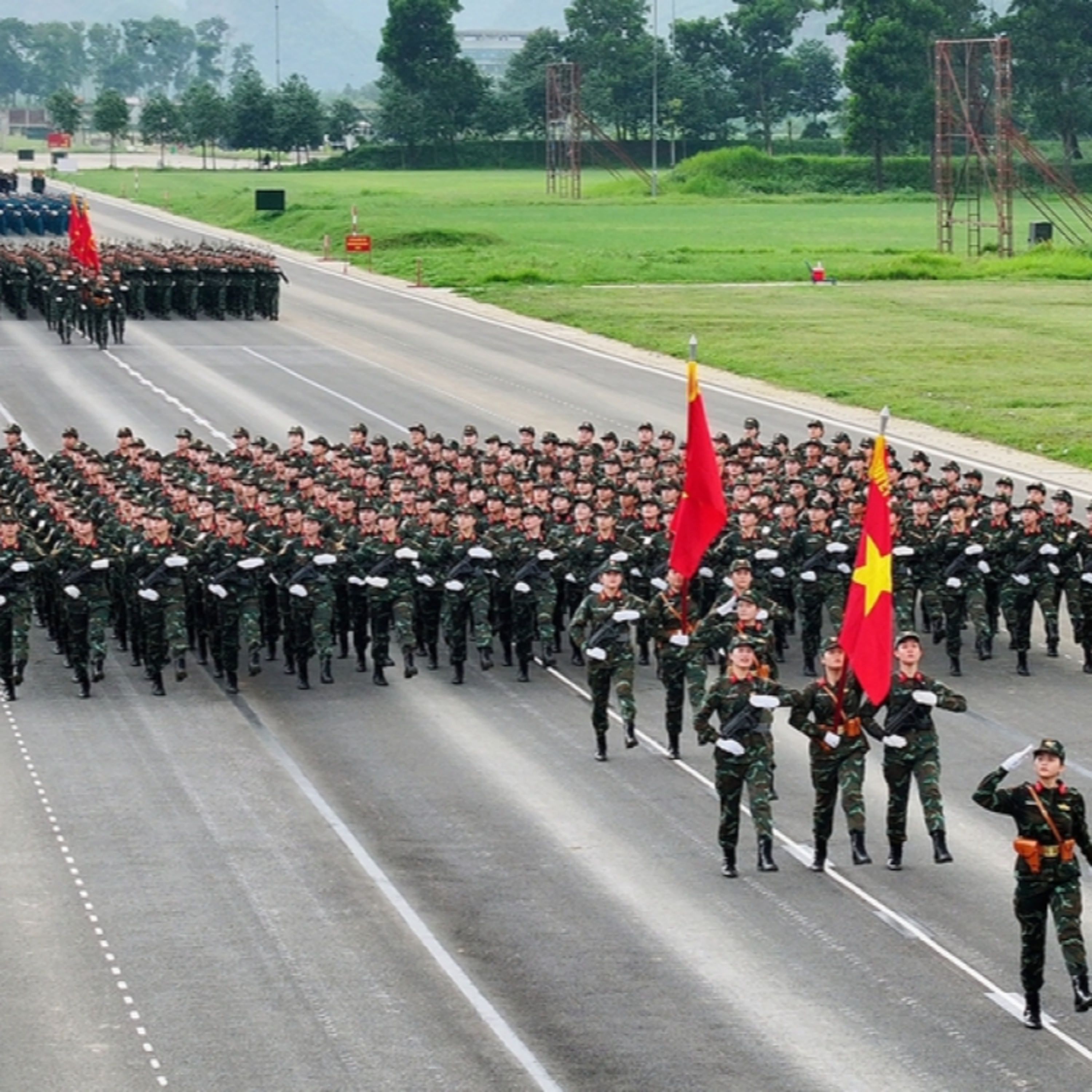 Thời sự 12h 21/8/2025: Tối nay, tổng hợp luyện diễu binh, diễu hành ở Quảng trường Ba Đình