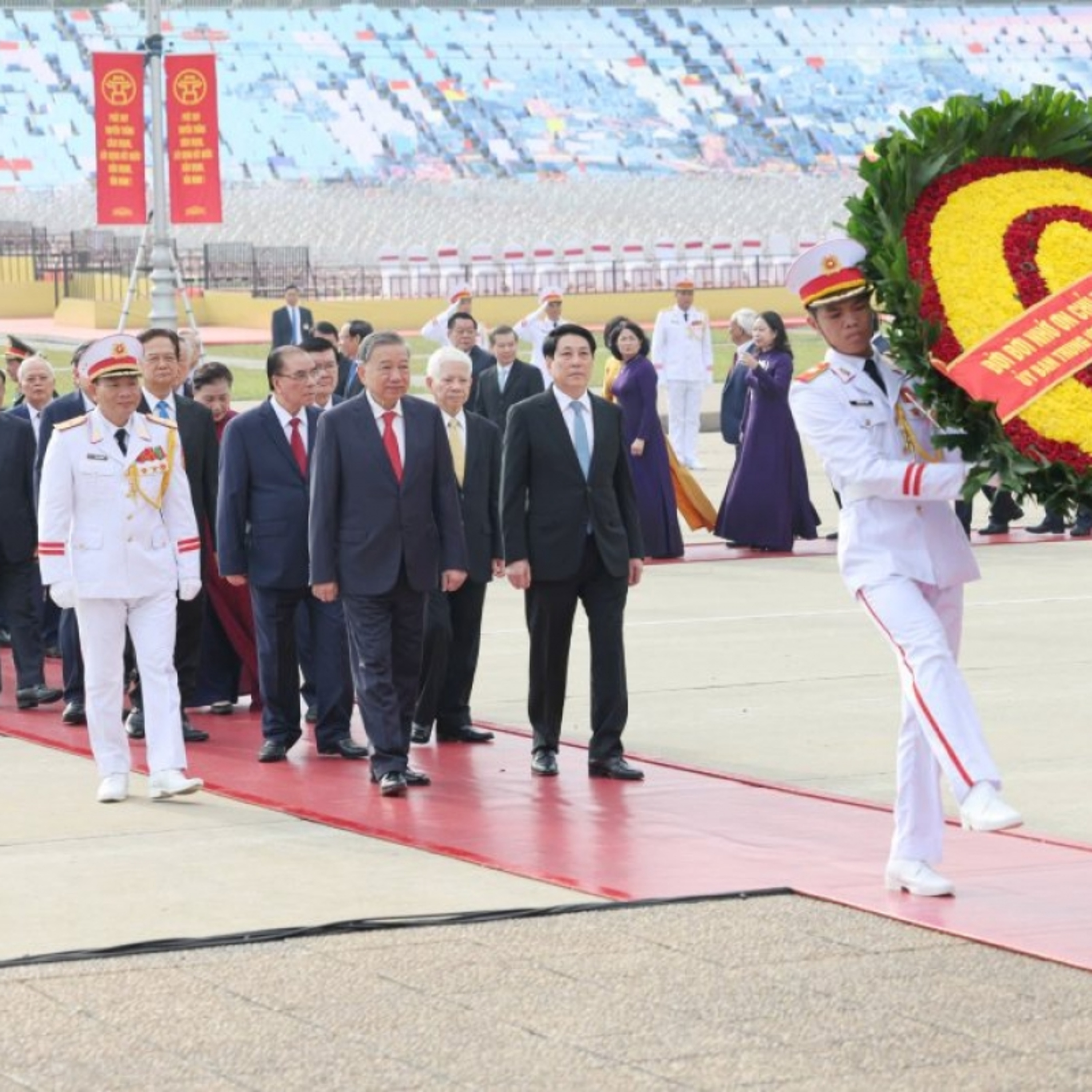 Thời sự 12h 1/9/2025: Lãnh đạo Đảng, Nhà nước vào Lăng viếng Chủ tịch Hồ Chí Minh