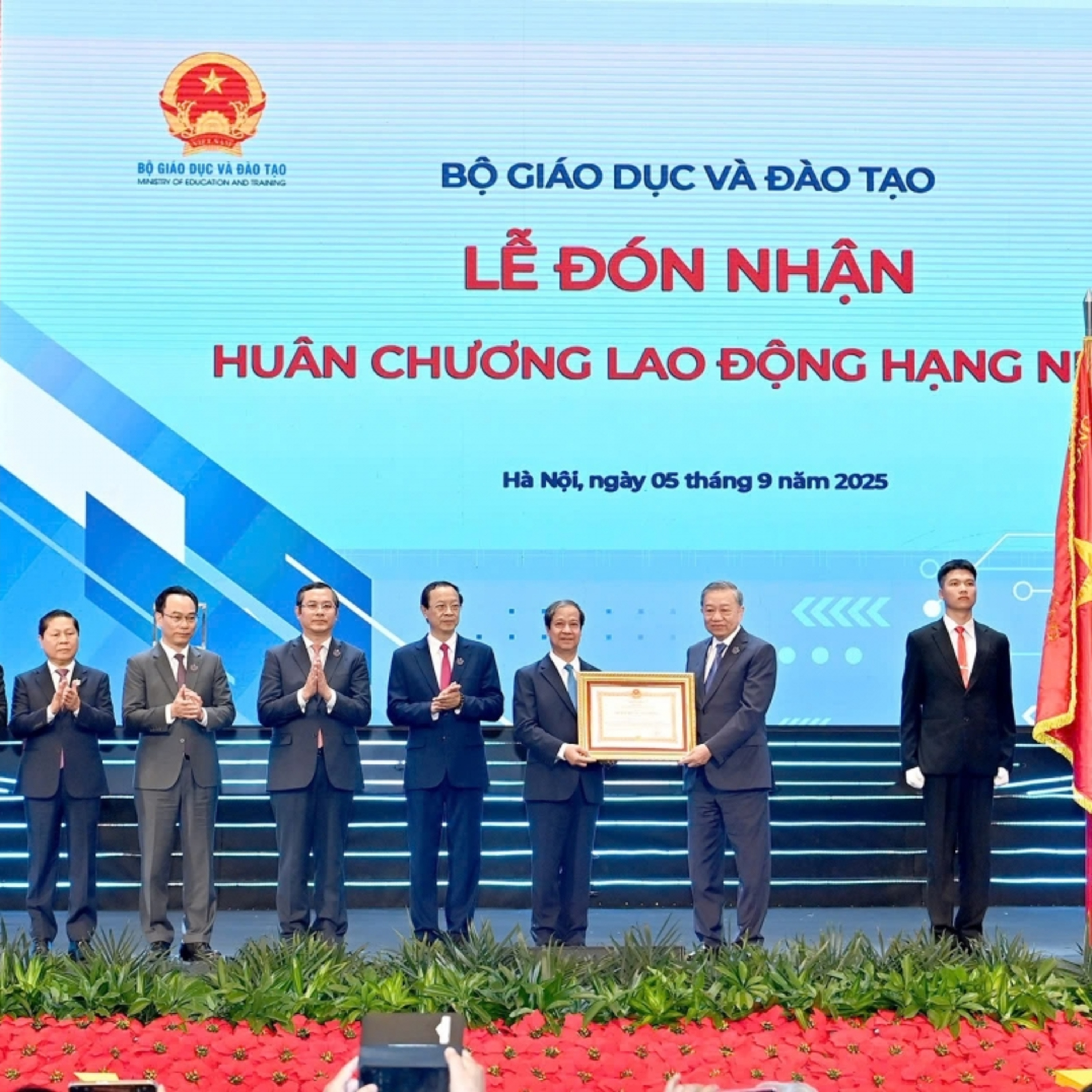 Thời sự 12h 5/9/2025: Lãnh đạo Đảng, Nhà nước dự Lễ kỷ niệm 80 năm truyền thống ngành giáo dục