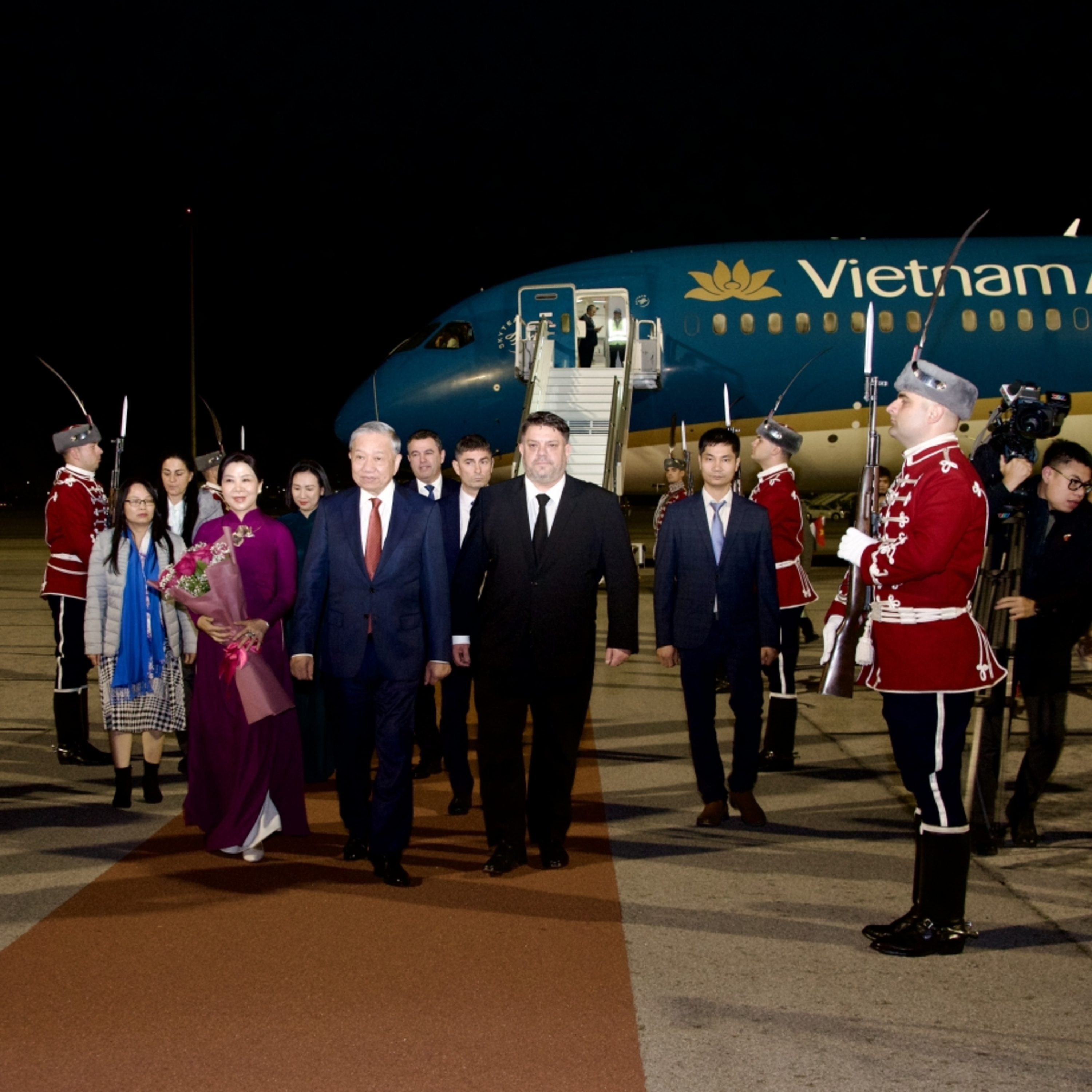 Thời sự 6h 23/10/2025: Tổng Bí thư Tô Lâm lên đường thăm chính thức Cộng hòa Bulgaria