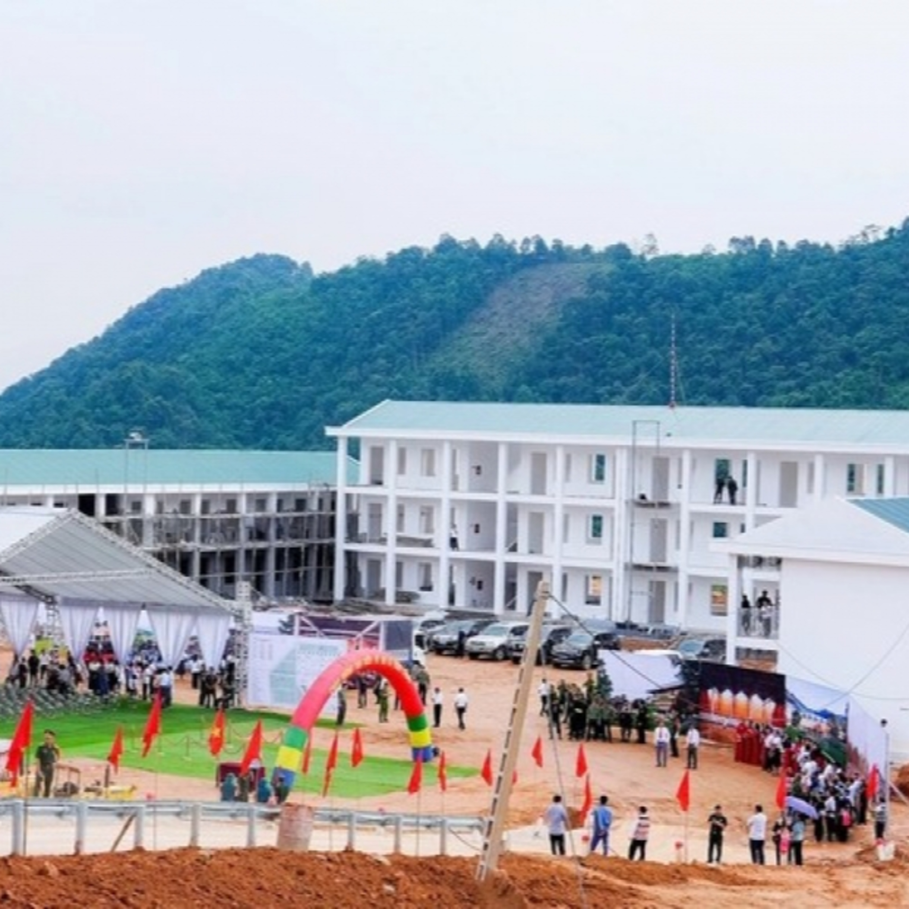 Thời sự 6h 9/11/2025: Đồng loạt khởi công 100 trường nội trú liên cấp