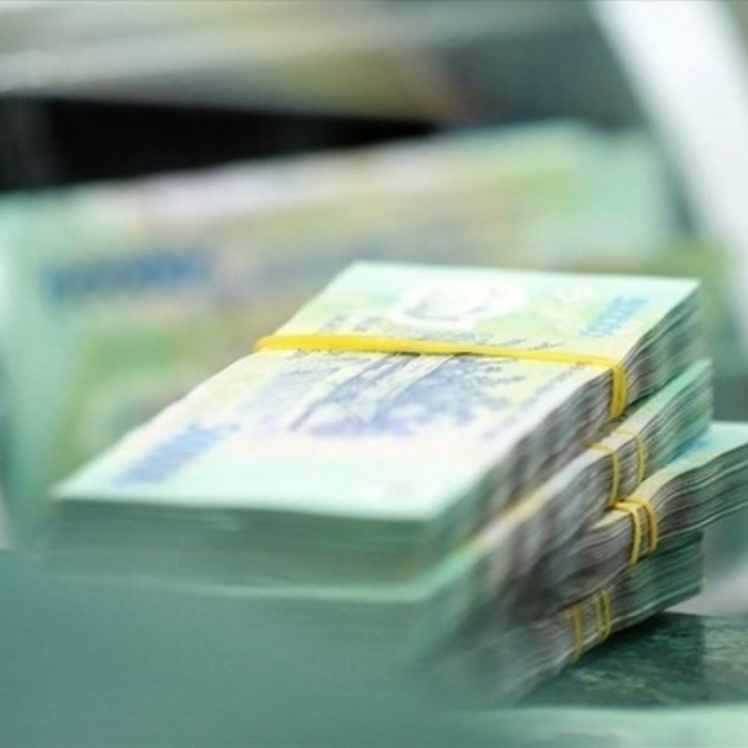 Thời sự 12h 16/11/2025: Lãi suất huy động trên thị trường ngân hàng đã bắt đầu tăng trở lại Thời sự 12h 16/11/2025: Lãi suất huy động trên thị trường ngân hàng đã bắt đầu tăng trở lại