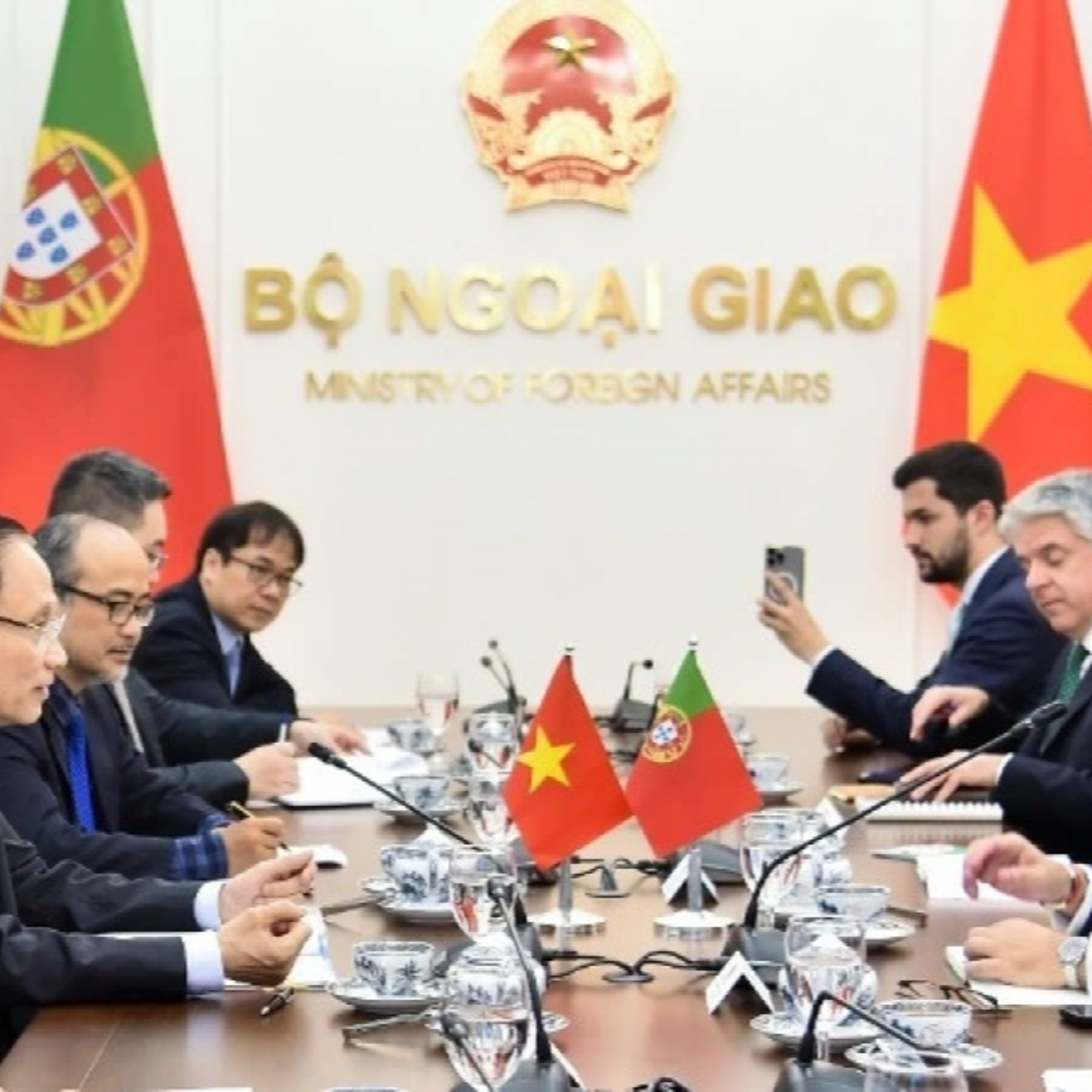 Thời sự 6h 28/2/2026: Bộ trưởng Ngoại giao Lê Hoài Trung hội đàm với Bộ trưởng Ngoại giao Bồ Đào Nha