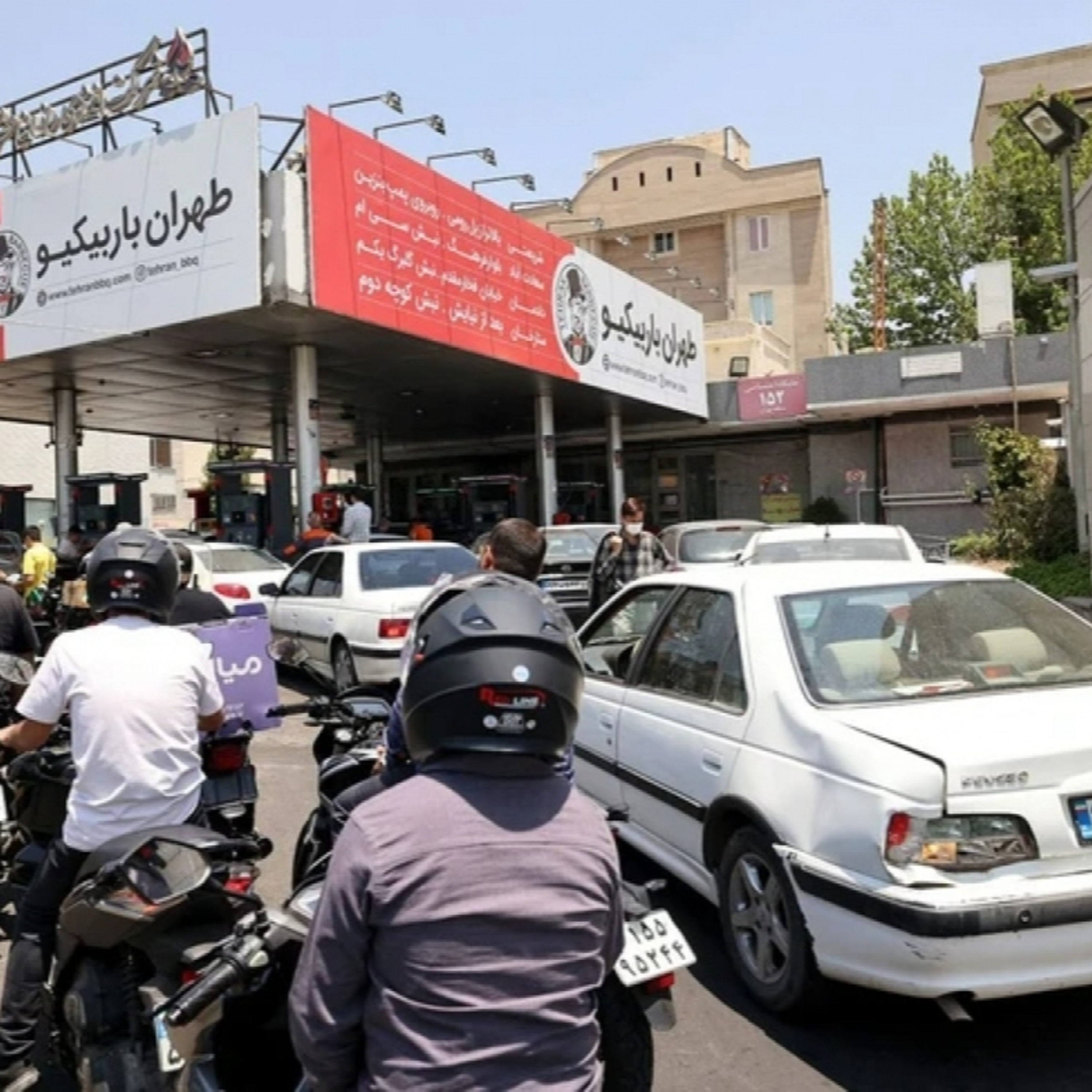 Thời sự 6h 1/3/2026: Hàng chục nghìn người tháo chạy khỏi thủ đô Iran