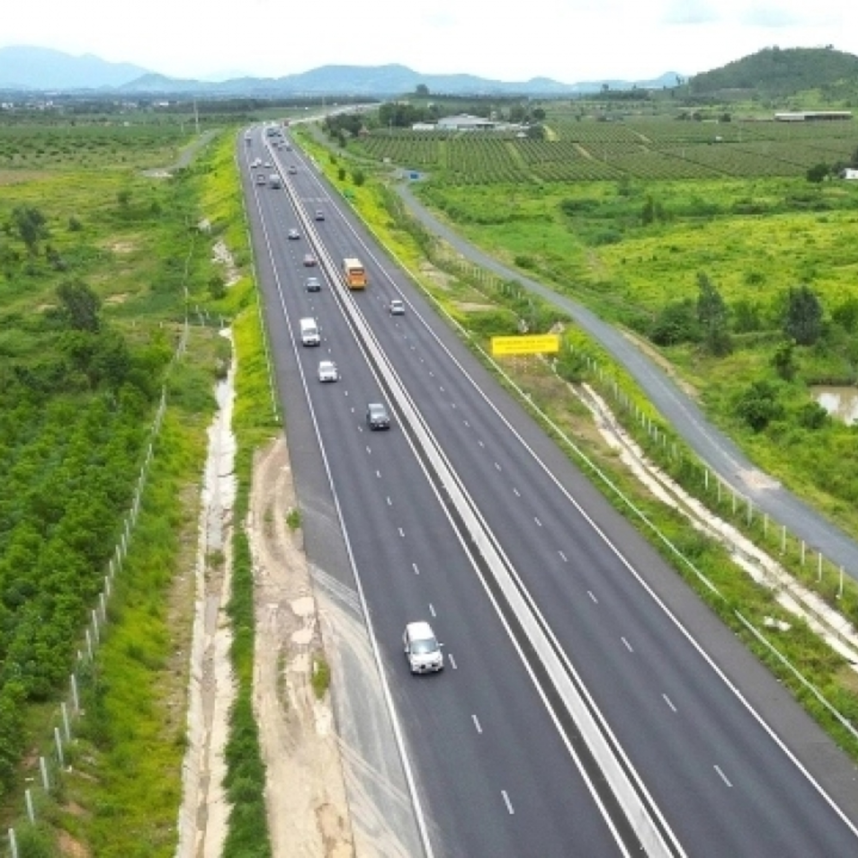 Thời sự 12h 1/3/2026: Sẽ thu phí 5 tuyến cao tốc thuộc Dự án cao tốc Bắc - Nam phía Đông từ ngày mai