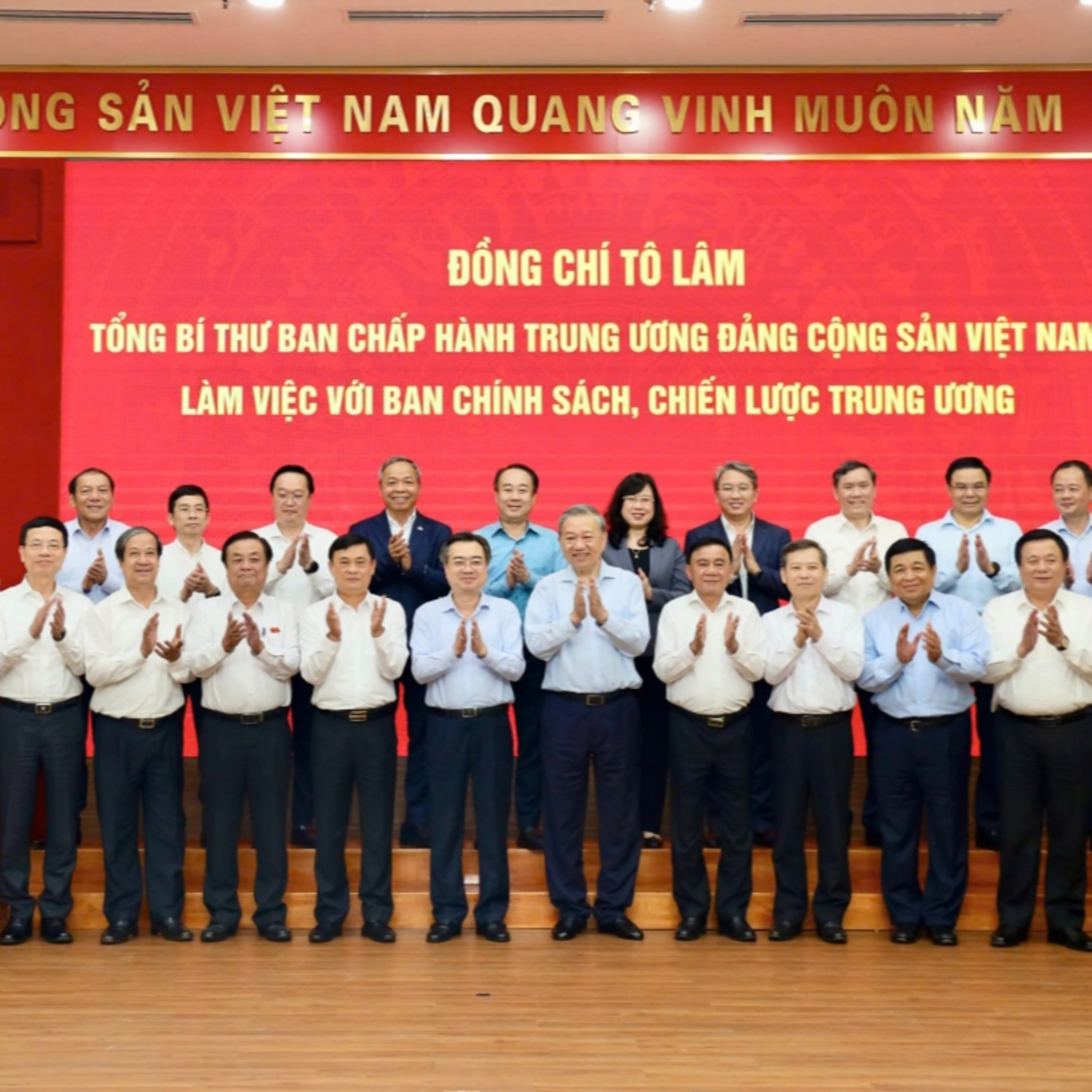 Thời sự 18h 2/3/2026: Tổng Bí thư Tô Lâm: Tạo nền tảng vững chắc cho phát triển đến năm 2045