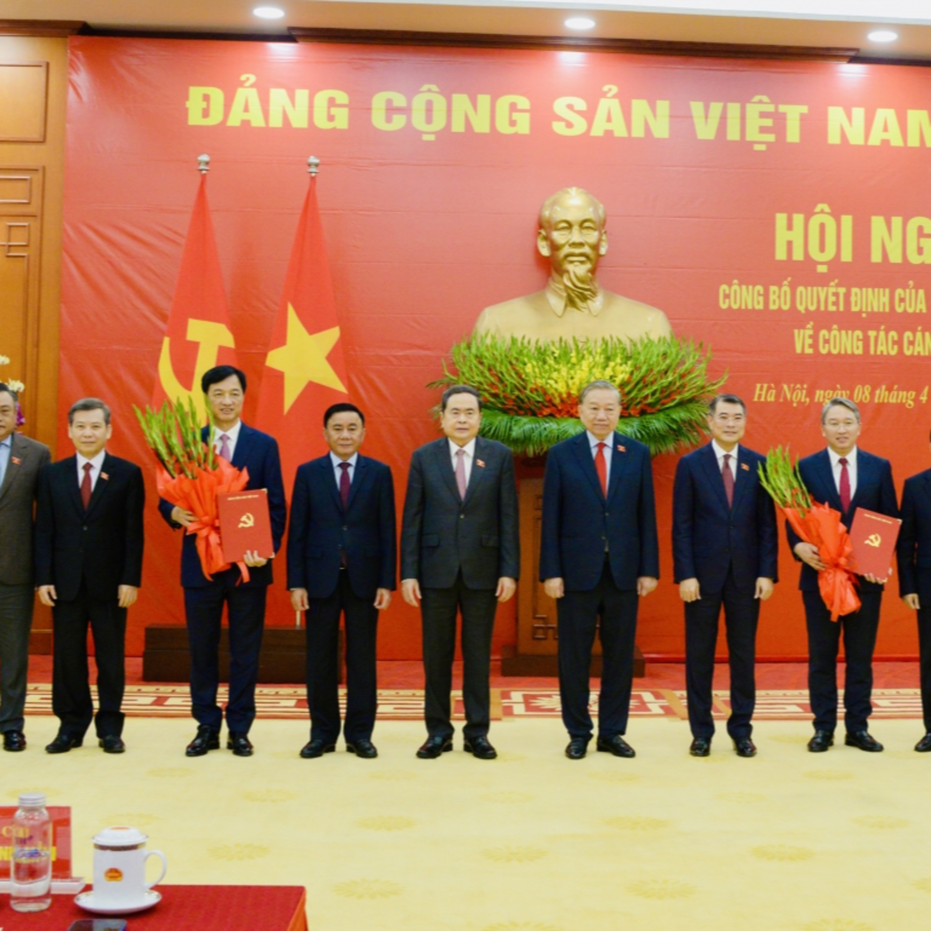 Thời sự 12h 8/4/2026:Công tác cán bộ đảm bảo mọi quyết định đều khách quan,công tâm,vì lợi ích chung