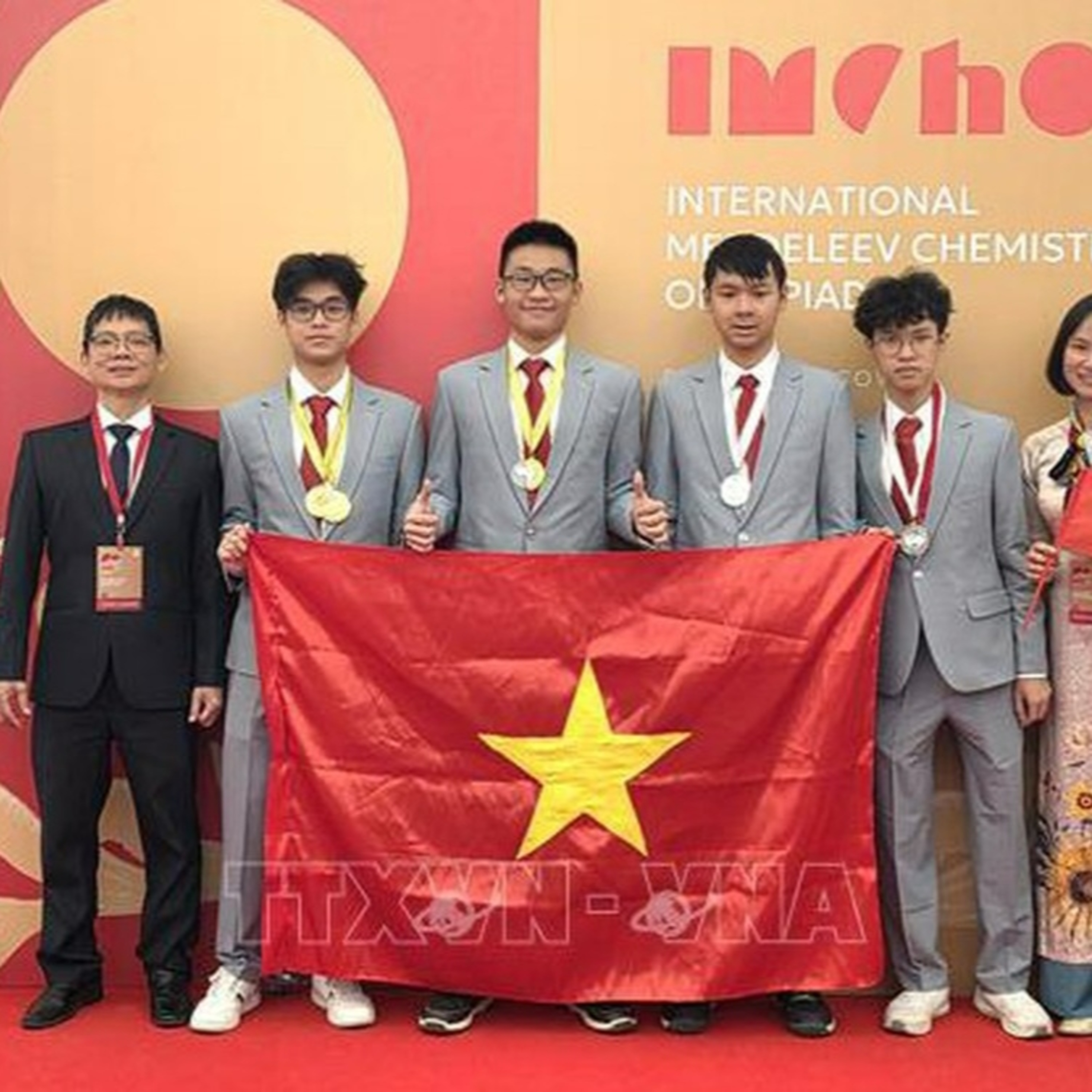 Thời sự 6h 23/4/2026: Việt Nam giành 2 huy chương Vàng tại kỳ thi Hóa học “khó nhất hành tinh”