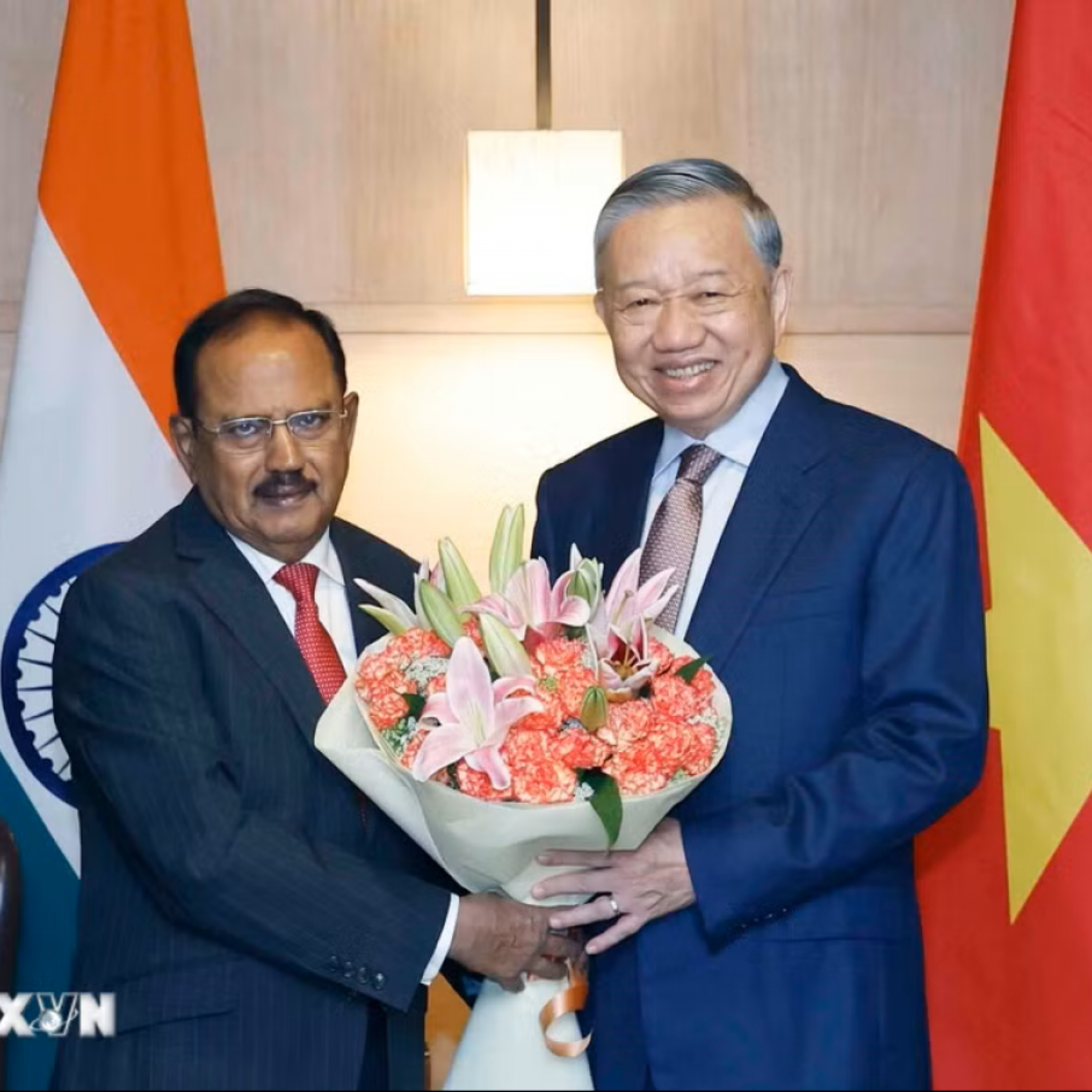 Thời sự 6h 6/5/2026: Tổng Bí thư, Chủ tịch nước Tô Lâm tiếp Cố vấn An ninh Quốc gia Ấn Độ