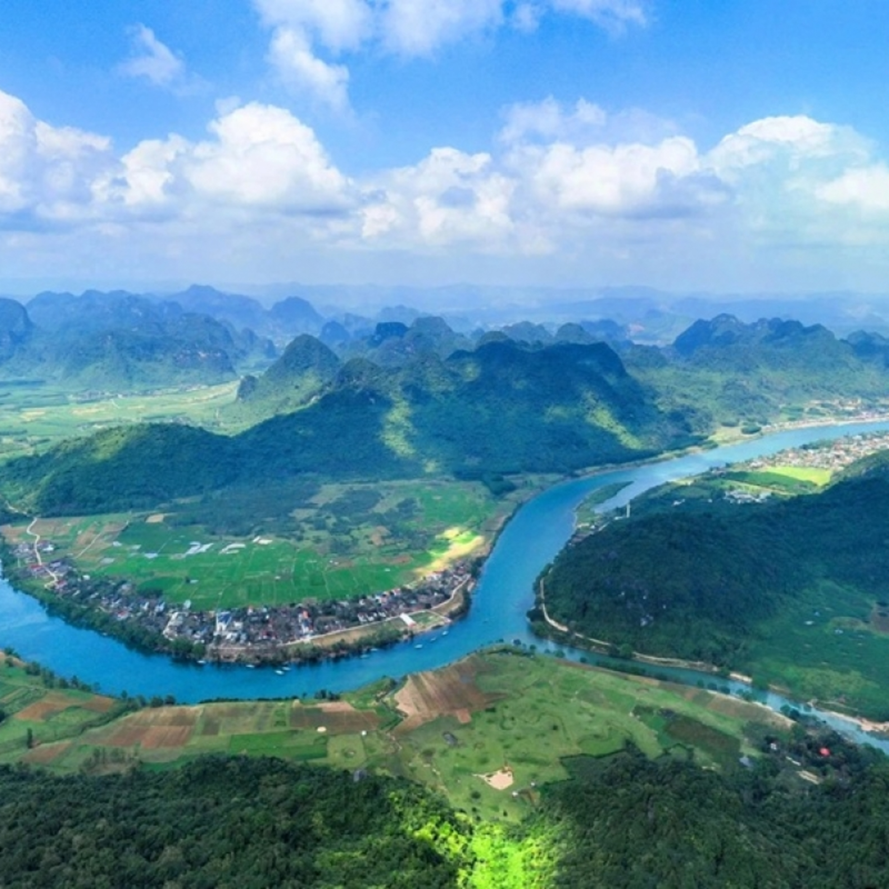 Thời sự 18h 6/6/2026: Phong Nha-Kẻ Bàng được UNESCO vinh danh là Khu Dự trữ sinh quyển thế giới