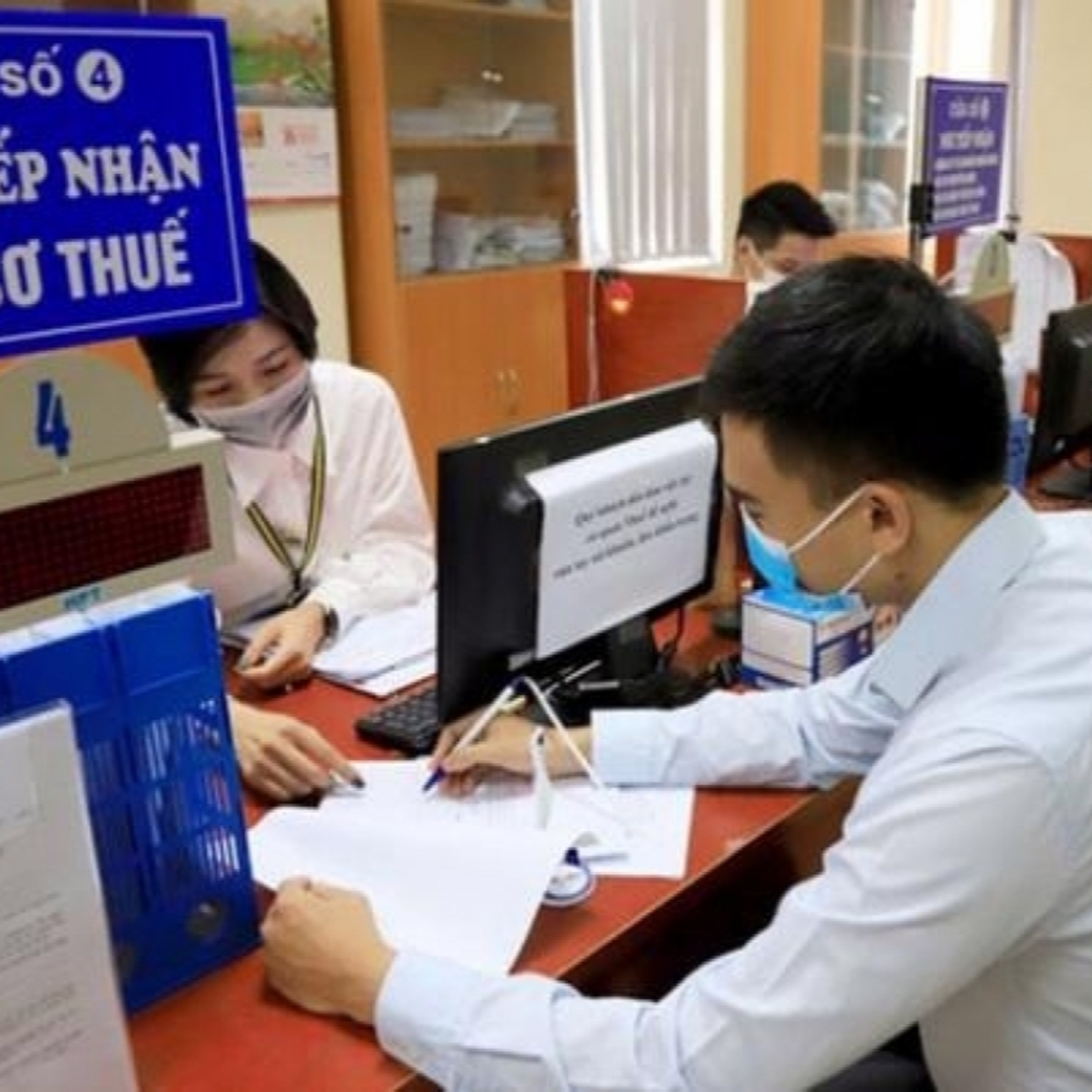 Thời sự 12h 6/7/2026: Ngân hàng phải cung cấp số dư tài khoản, giao dịch đáng ngờ cho cơ quan thuế episode artwork