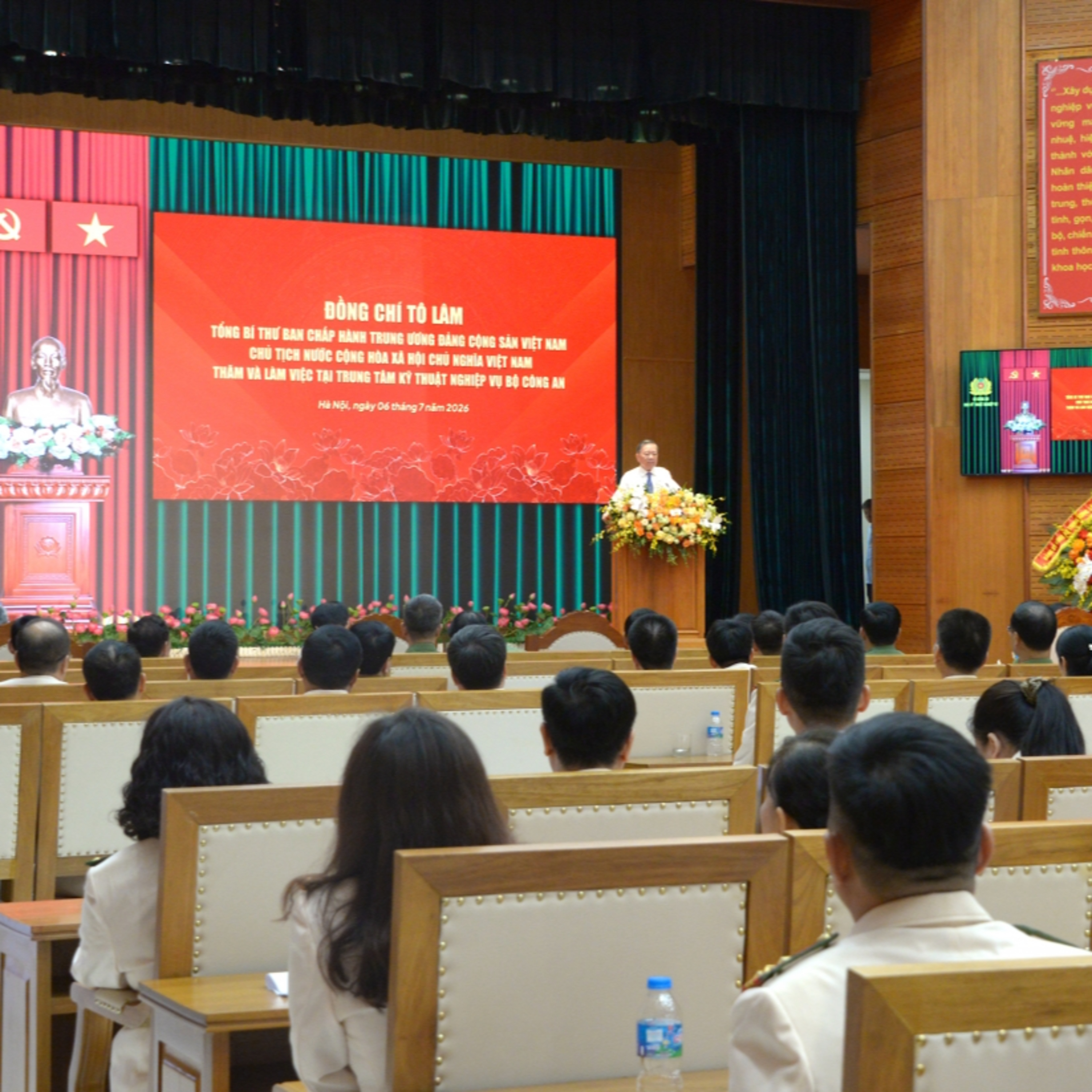 Thời sự 18h 6/7/2026: Xây dựng lực lượng kỹ thuật nghiệp vụ là chuyên gia hàng đầu về KHCN episode artwork