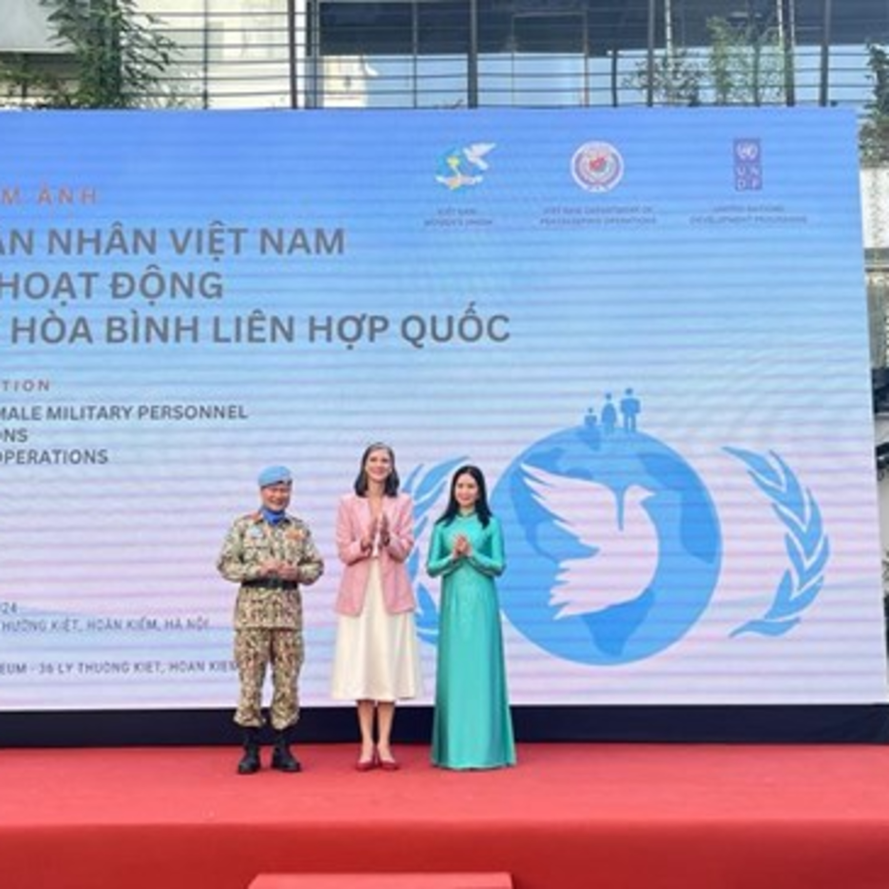 Tin trong nước - Triển lãm ảnh “Nữ quân nhân Việt Nam trong hoạt động gìn giữ hòa bình Liên hợp quốc” episode artwork