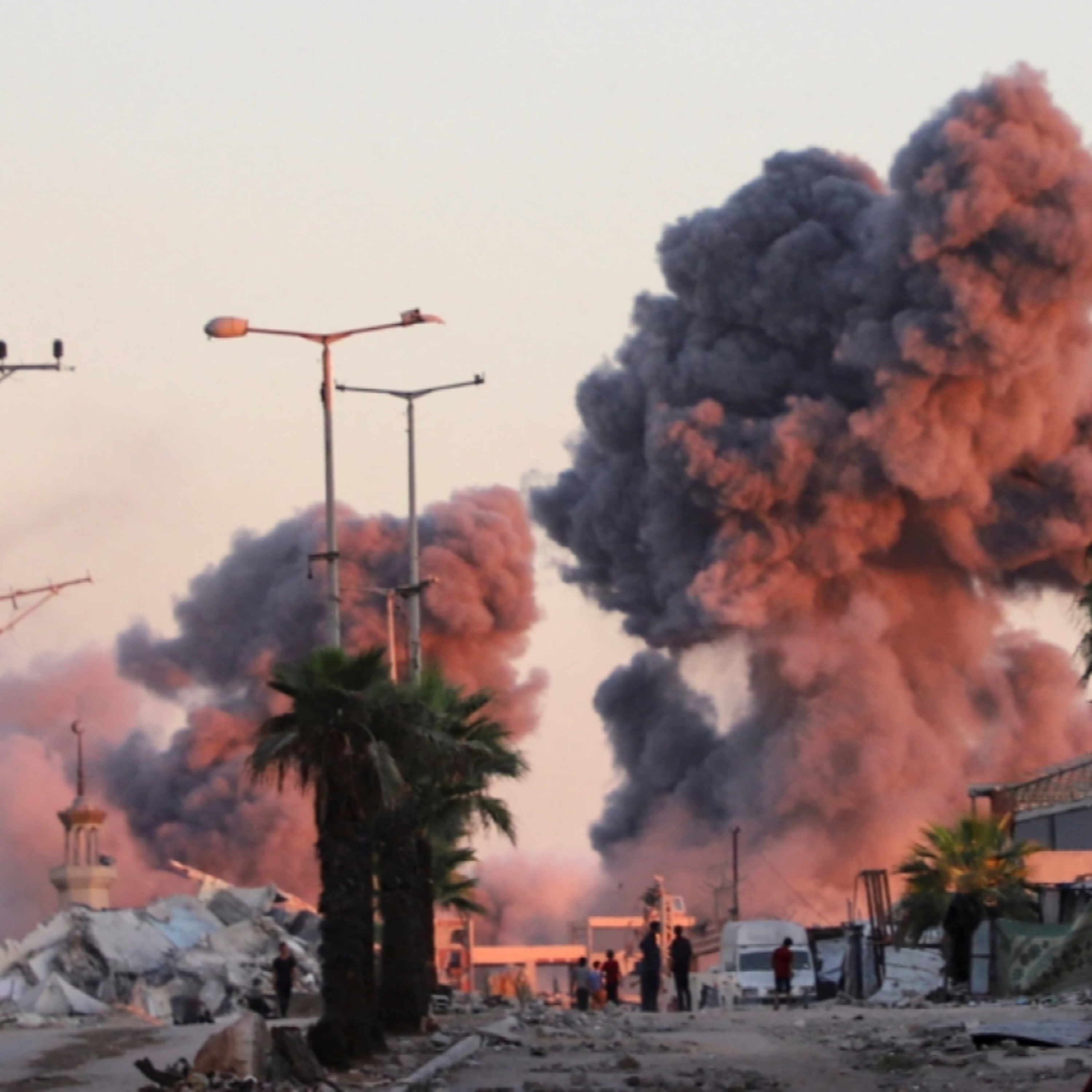 Tin quốc tế - Lệnh ngừng bắn chưa được công bố; Israel tiếp tục tấn công vào Gaza