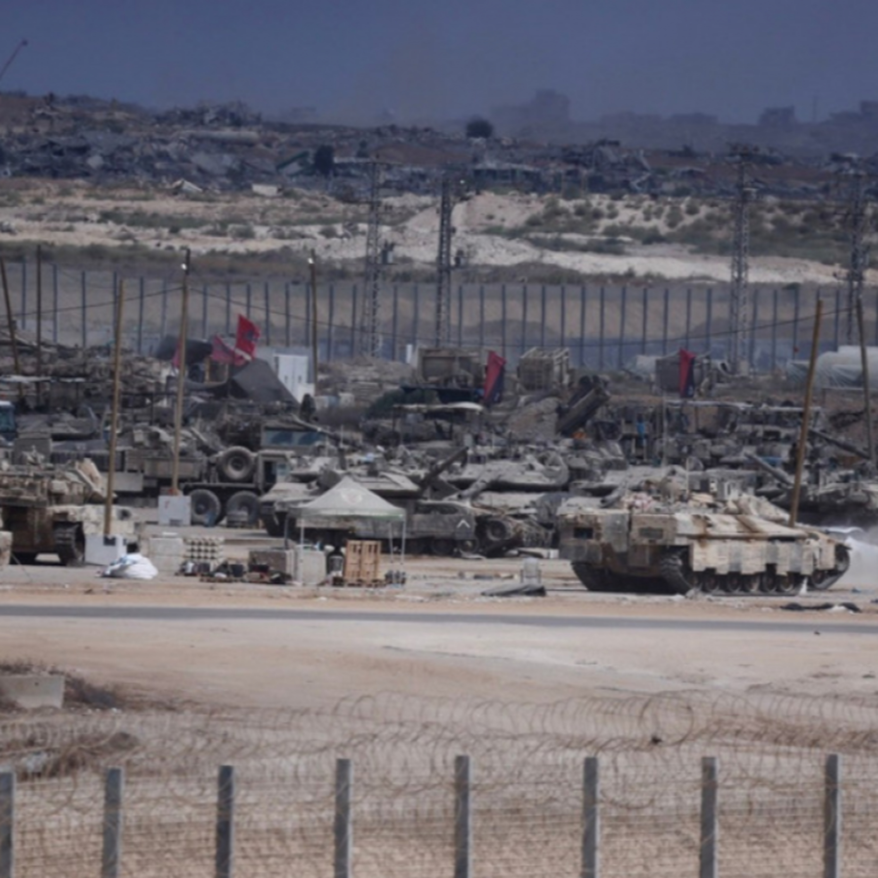 Tin quốc tế - Israel hoàn tất rút quân giai đoạn 1 tại Gaza; Đàm phán ngừng bắn tiếp diễn tại Ai Cập