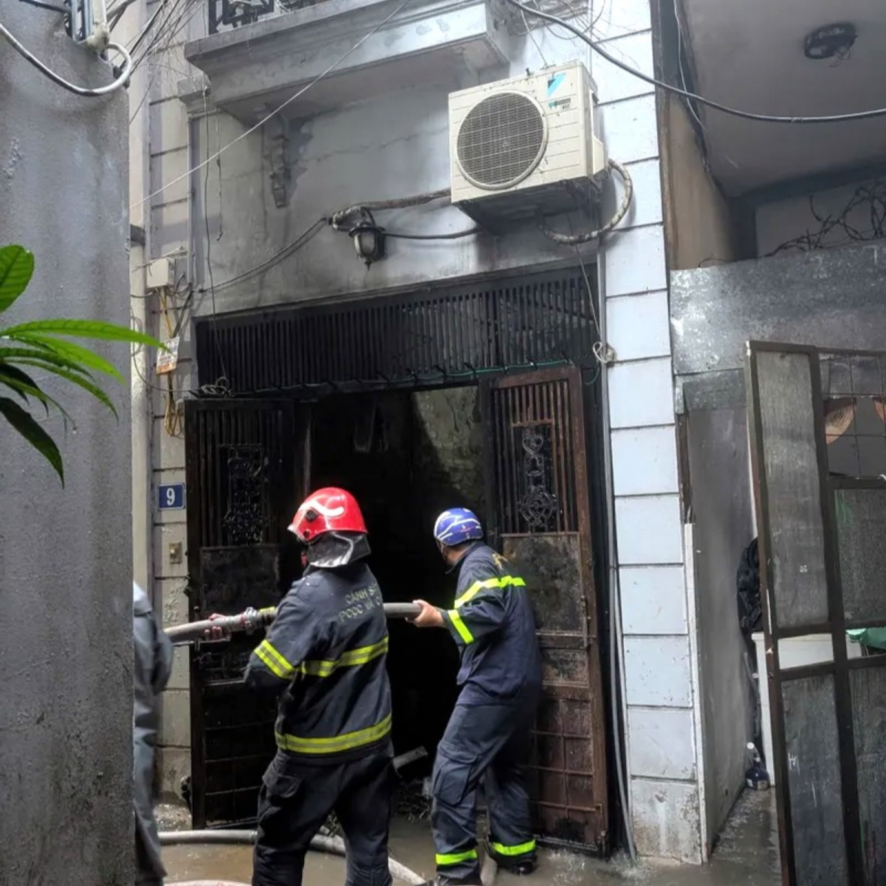 Tin trong nước - Hà Nội: cháy nhà dân ở phố Kim Hoa khiến 5 người tử vong