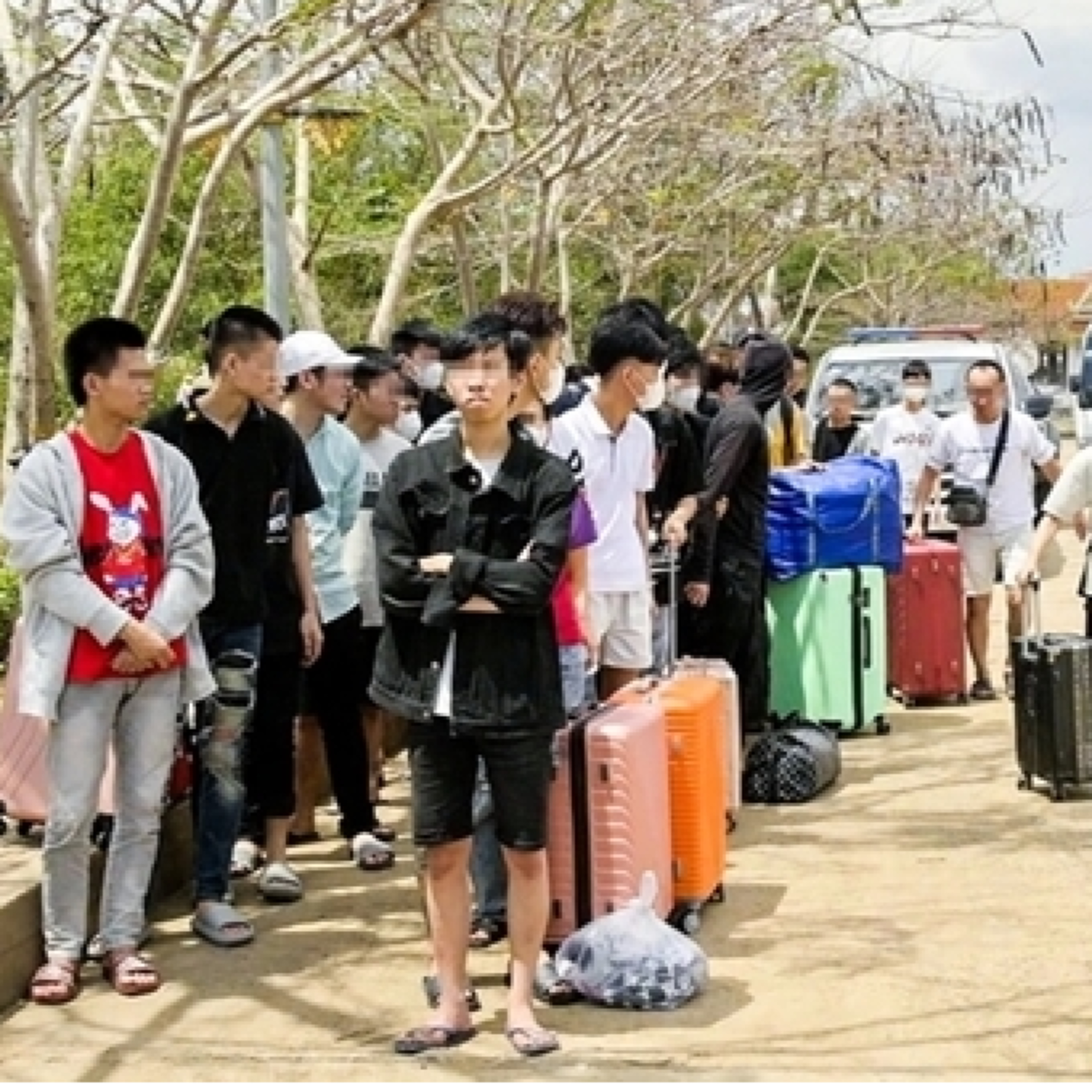 Tin quốc tế - Sớm đưa 33 công dân Việt Nam tại Campuchia về nước