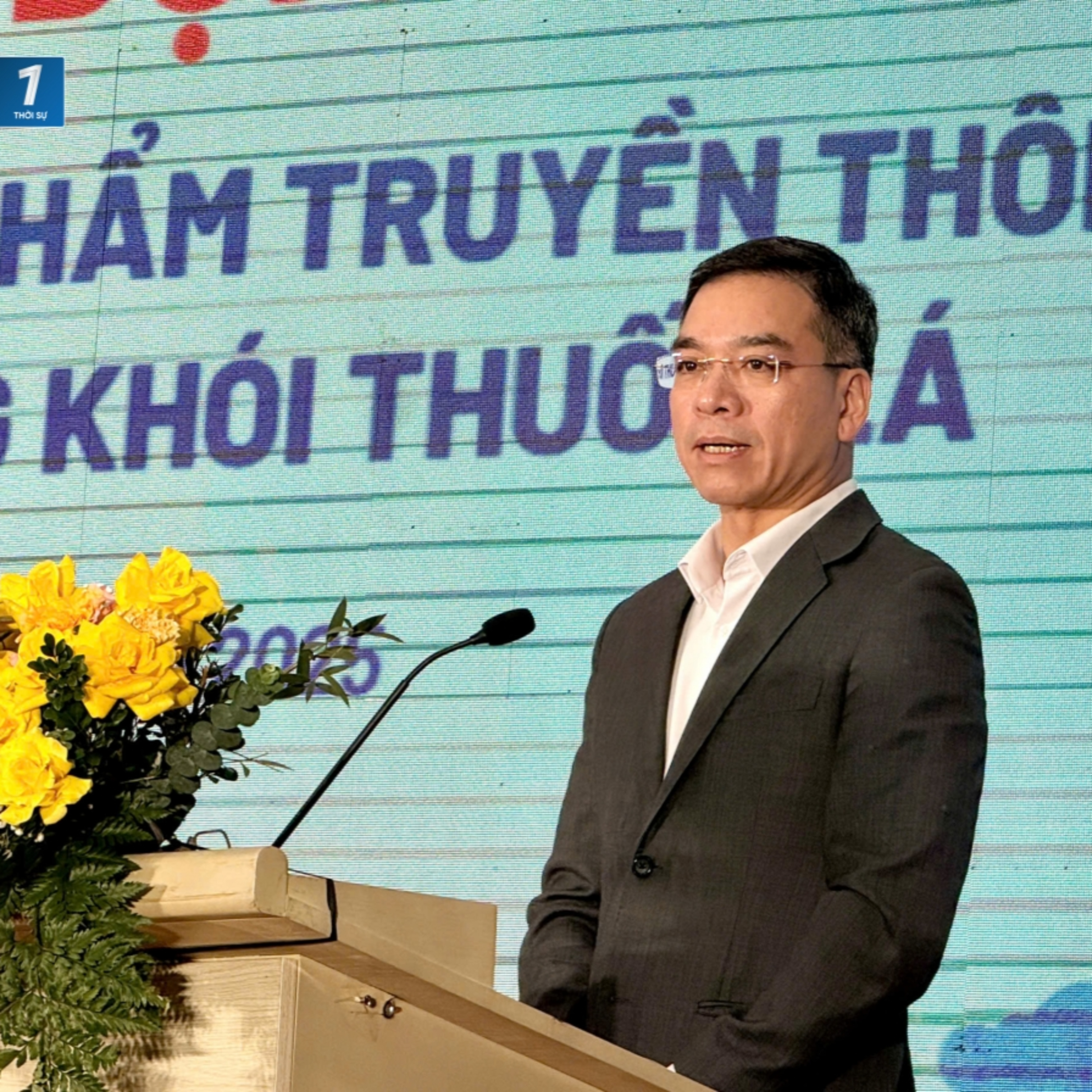 Tin trong nước - Sáng tác các sản phẩm truyền thông về môi trường không khói thuốc lá