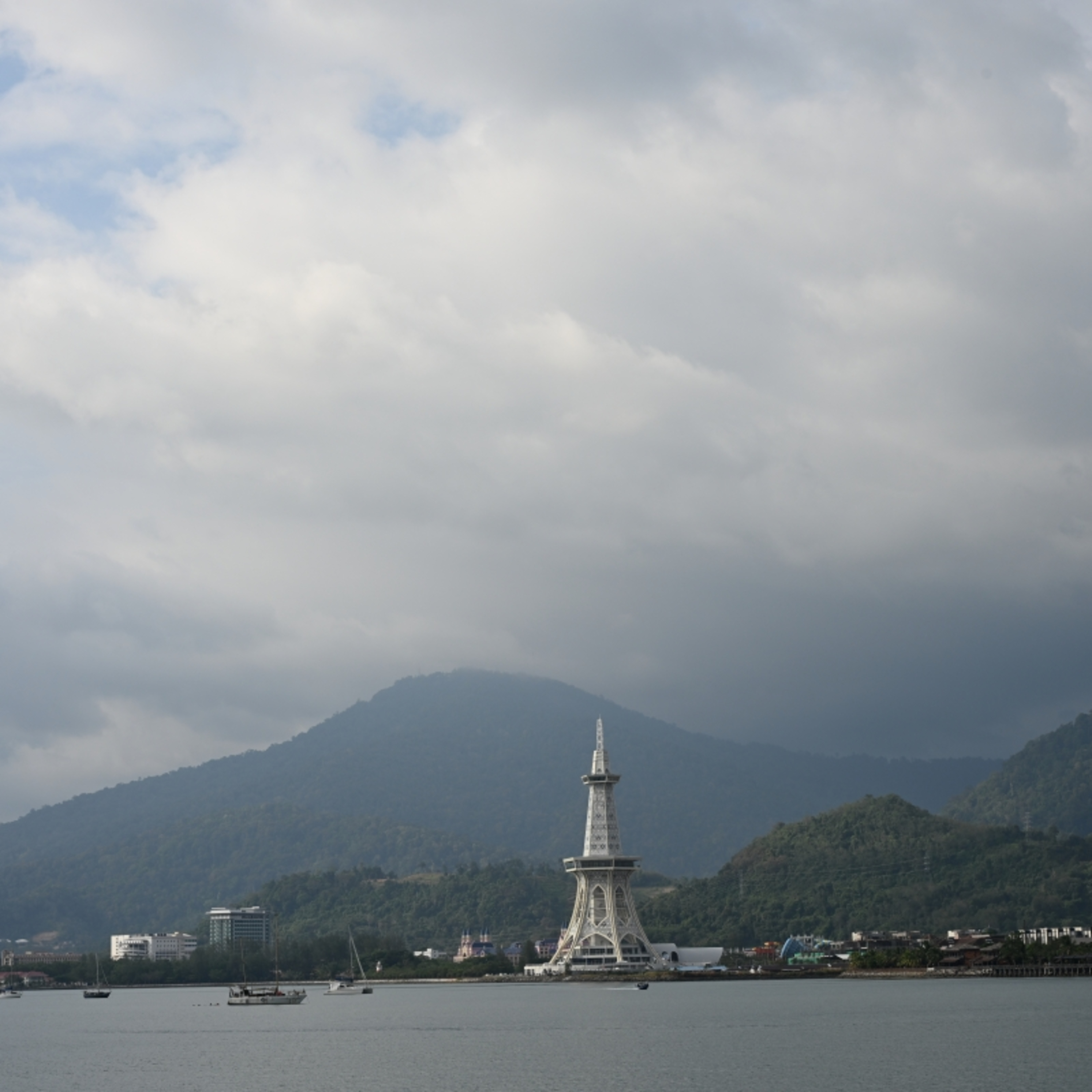 Tin quốc tế - Malaysia kết thúc chiến dịch tìm kiếm nạn nhân vụ chìm tàu di cư gần Langkawi