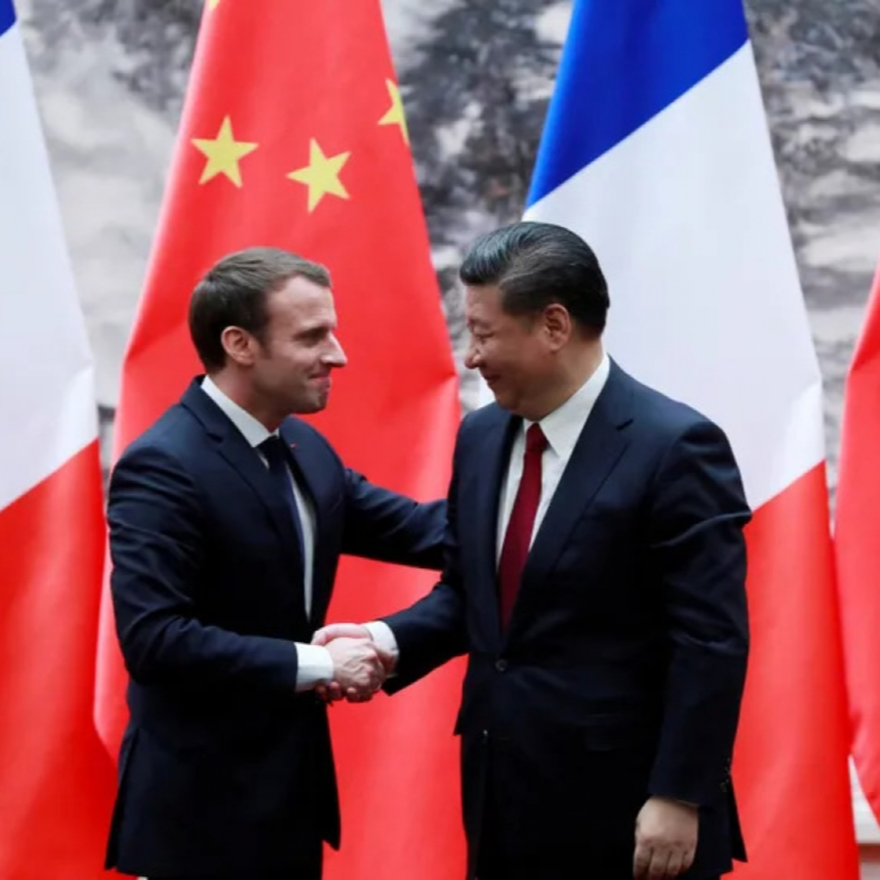 Tin quốc tế - Tổng thống Pháp sẽ thăm Trung Quốc-một động thái ngoại giao quan trọng