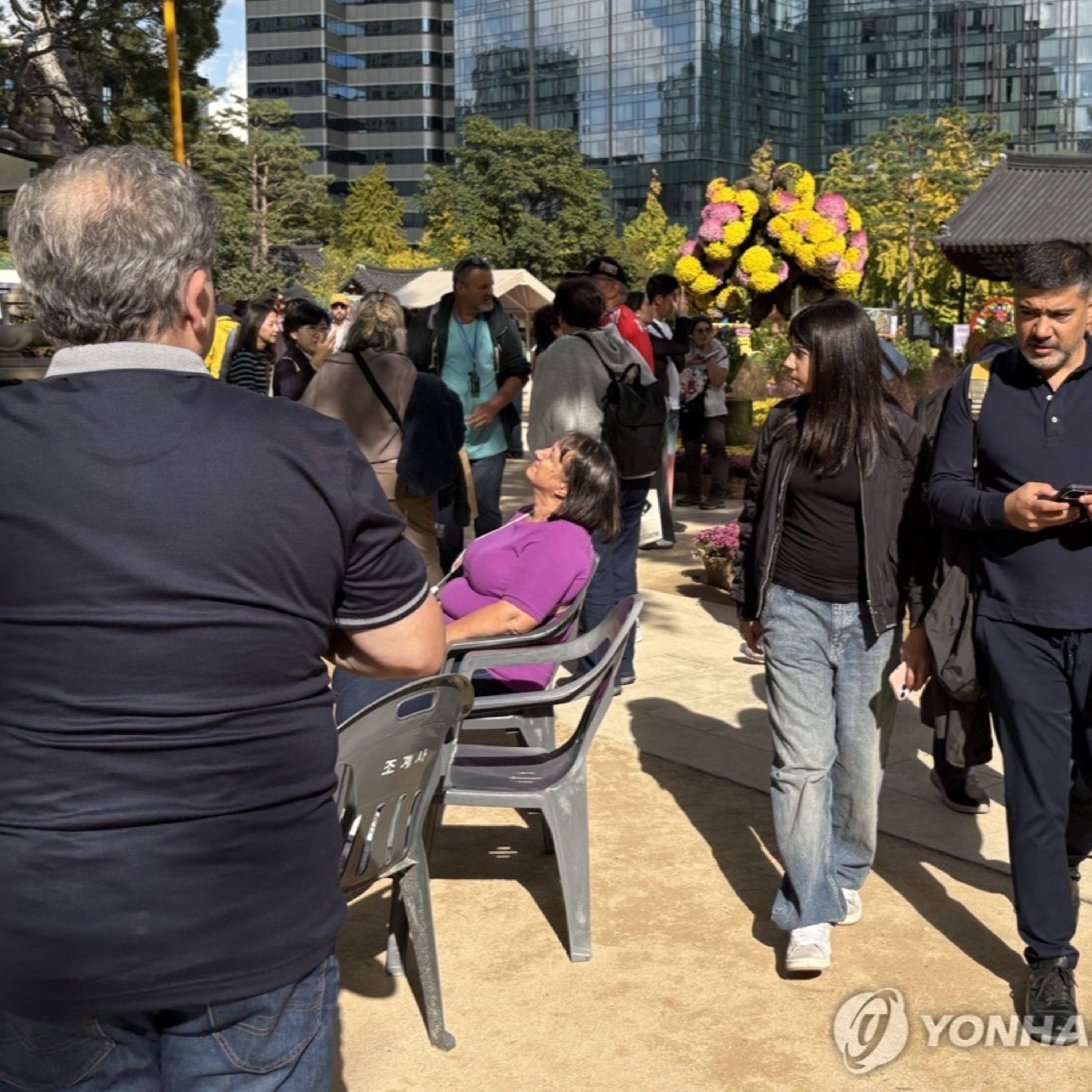 Tin quốc tế - Hàn Quốc tiếp tục đón làn sóng du khách quốc tế từ khắp nơi trên thế giới