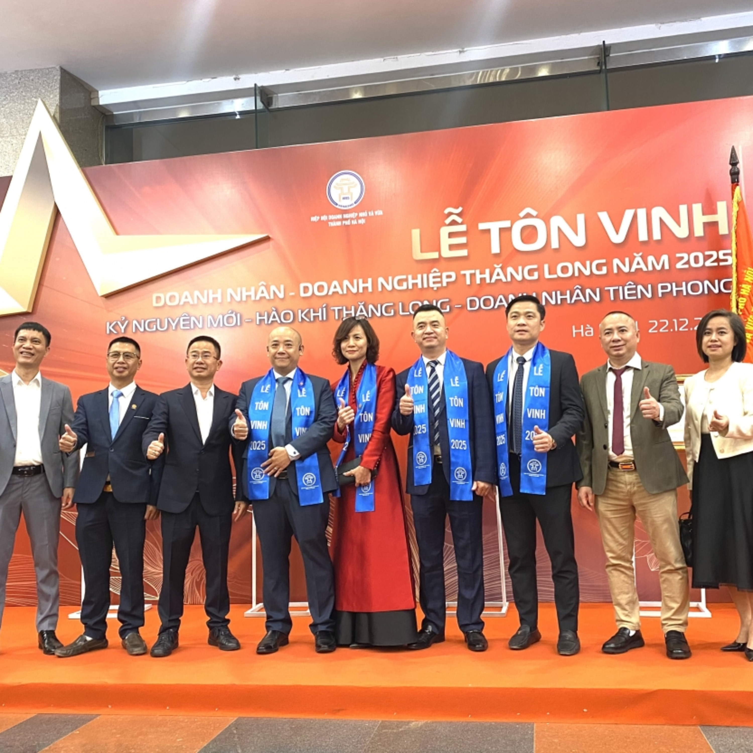 Tin trong nước - Hà Nội: Tôn vinh 118 Doanh nhân - Doanh nghiệp Thăng Long năm 2025