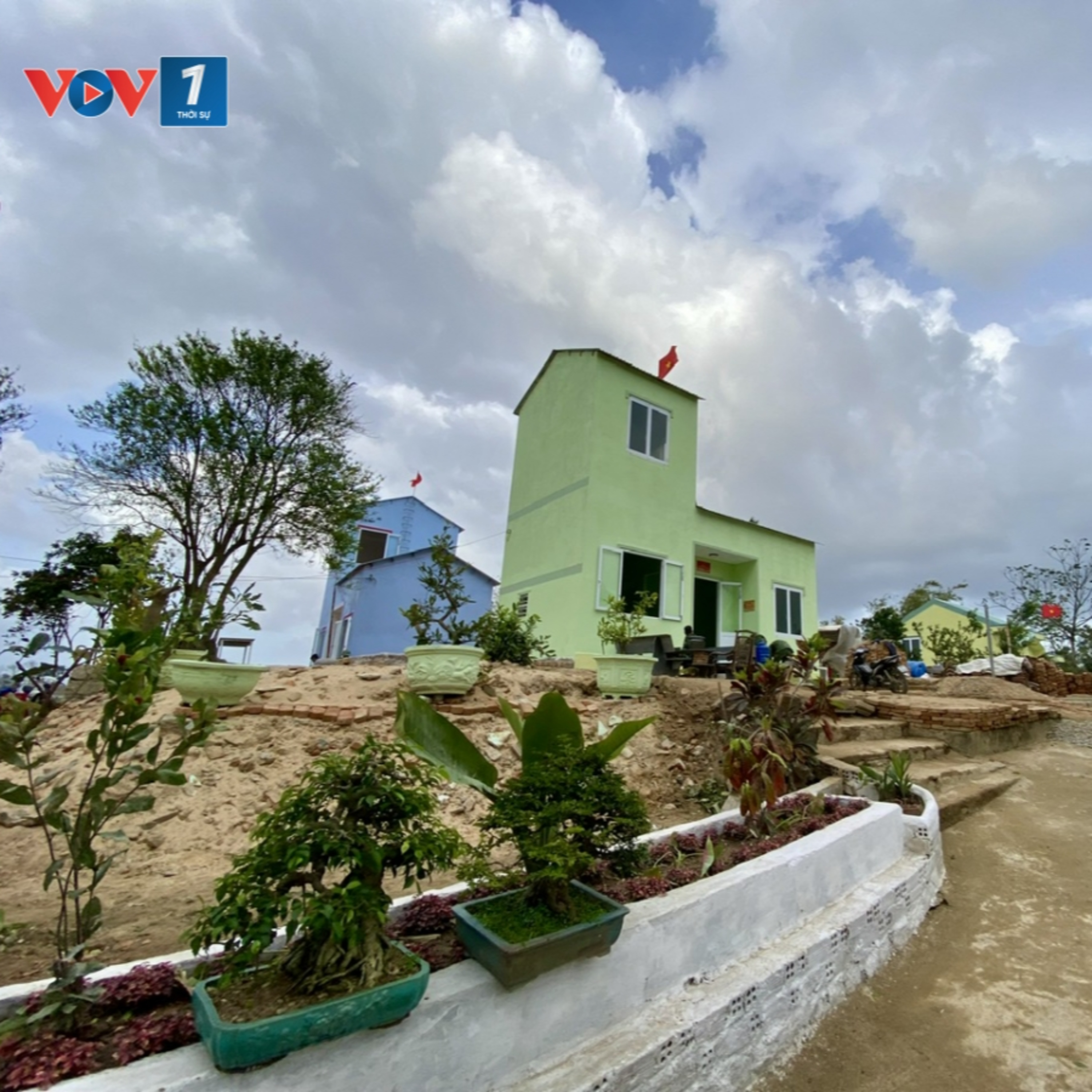 Xoá Nhà tạm - Nhà dột nát - Quân khu 5 bàn giao gần 100 căn nhà trong “Chiến dịch Quang Trung” tại Đắk Lắk