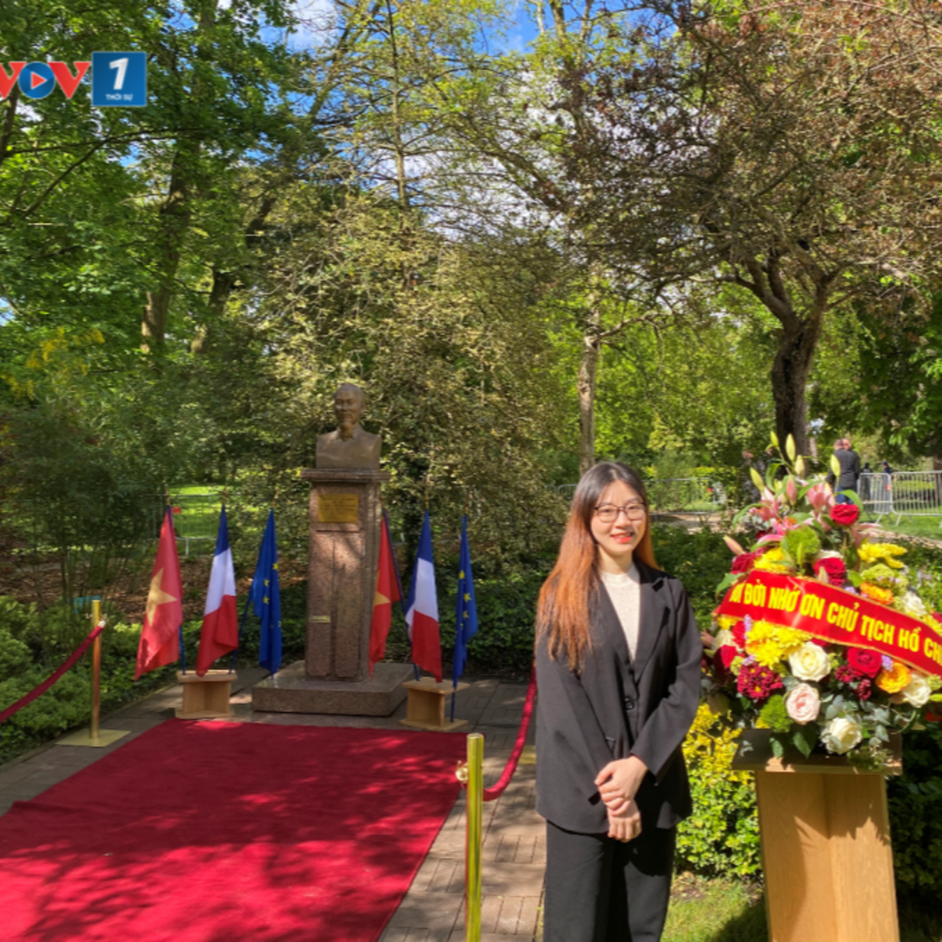 Tin trong nước - Tuổi trẻ Việt Nam tại Pháp: Đại hội XVI của Đảng là lời hiệu triệu cống hiến