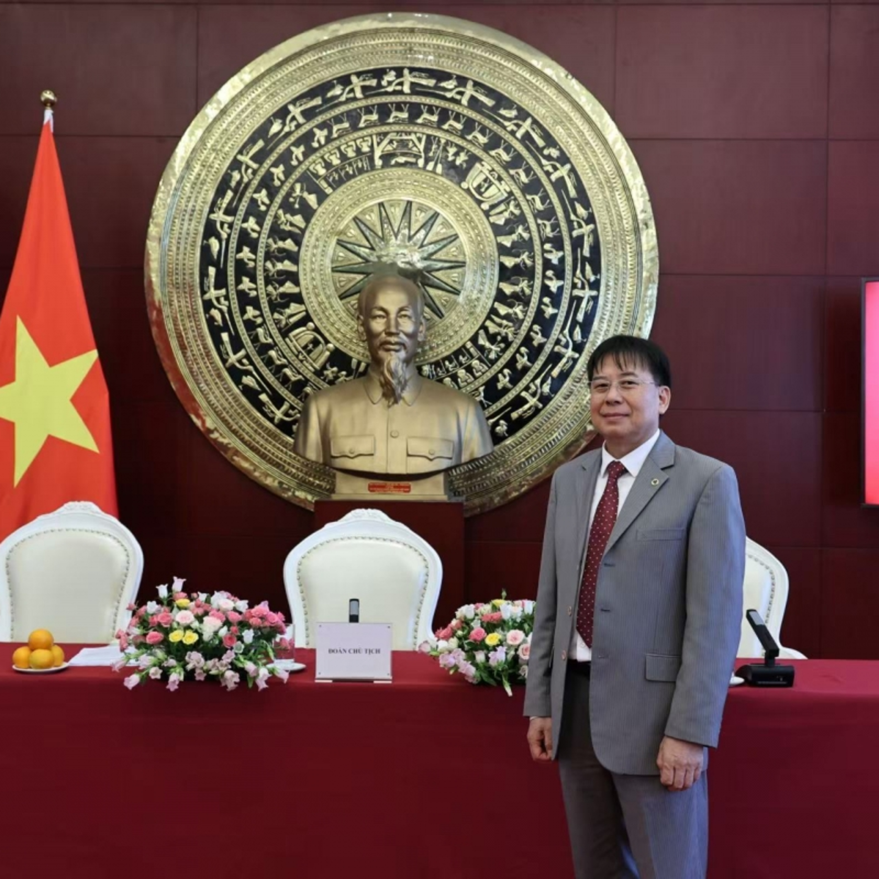 Tin quốc tế - Đảng viên tại Trung Quốc vững tin vào quyết sách của Đại hội XIV