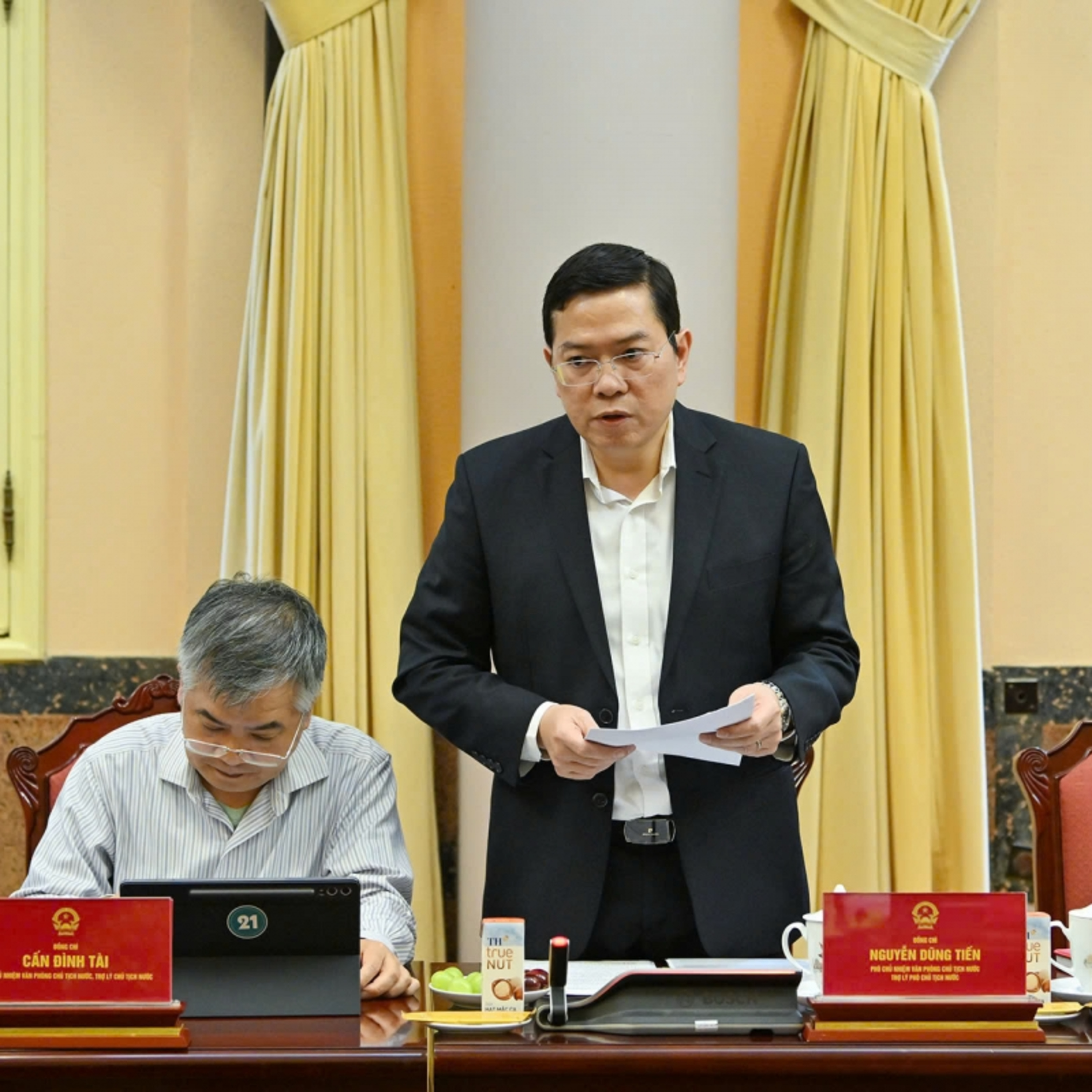 Tin trong nước - Chủ tịch nước Lương Cường: Tăng cường công tác tham mưu, phục vụ hoạt động của lãnh đạo Nhà nước