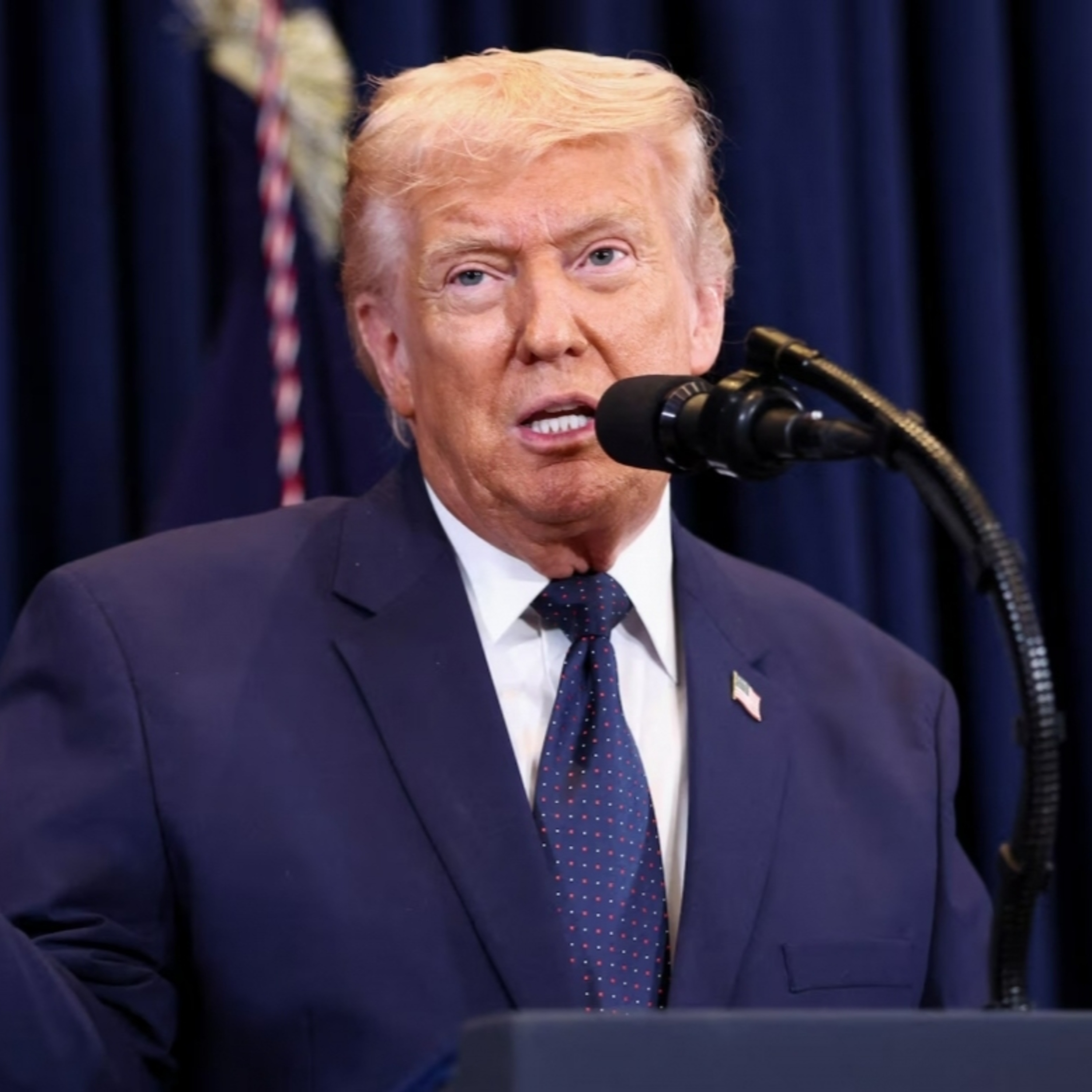 Tin thế giới - Mỹ để ngỏ khả năng “cùng kiểm soát” eo biển Hormuz với Iran