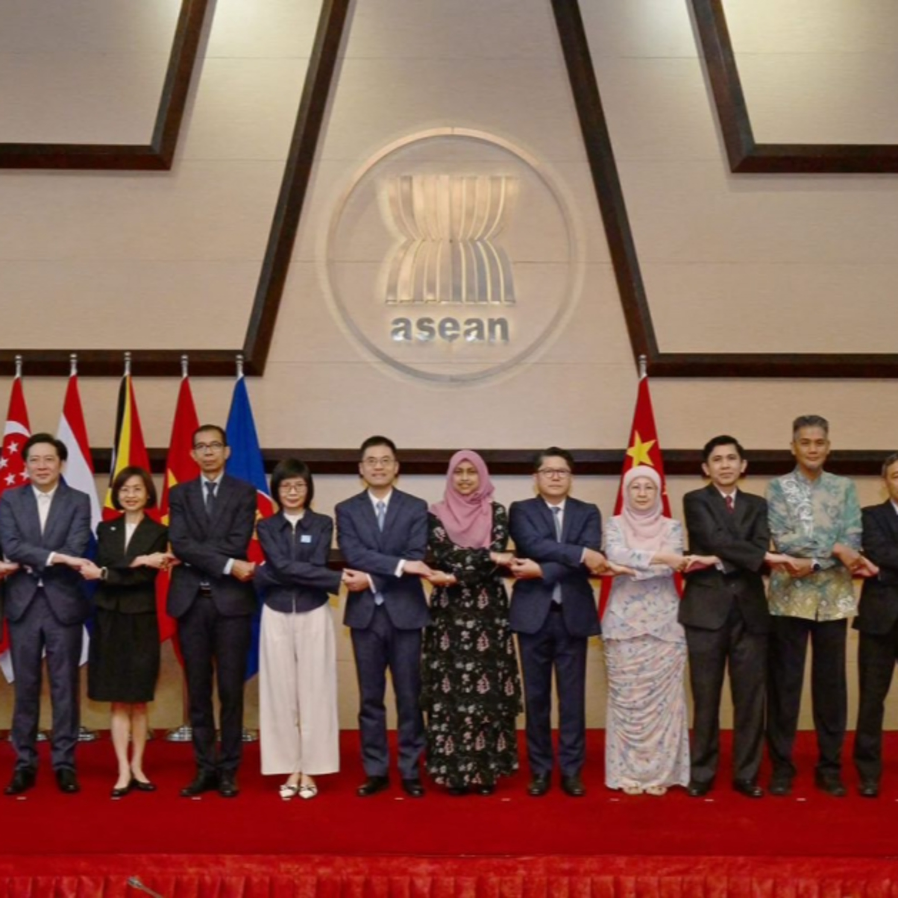 Tin Chính trị - Việt Nam nêu đề nghị cụ thể nhằm thúc đẩy hợp tác hơn nữa ASEAN -Trung Quốc