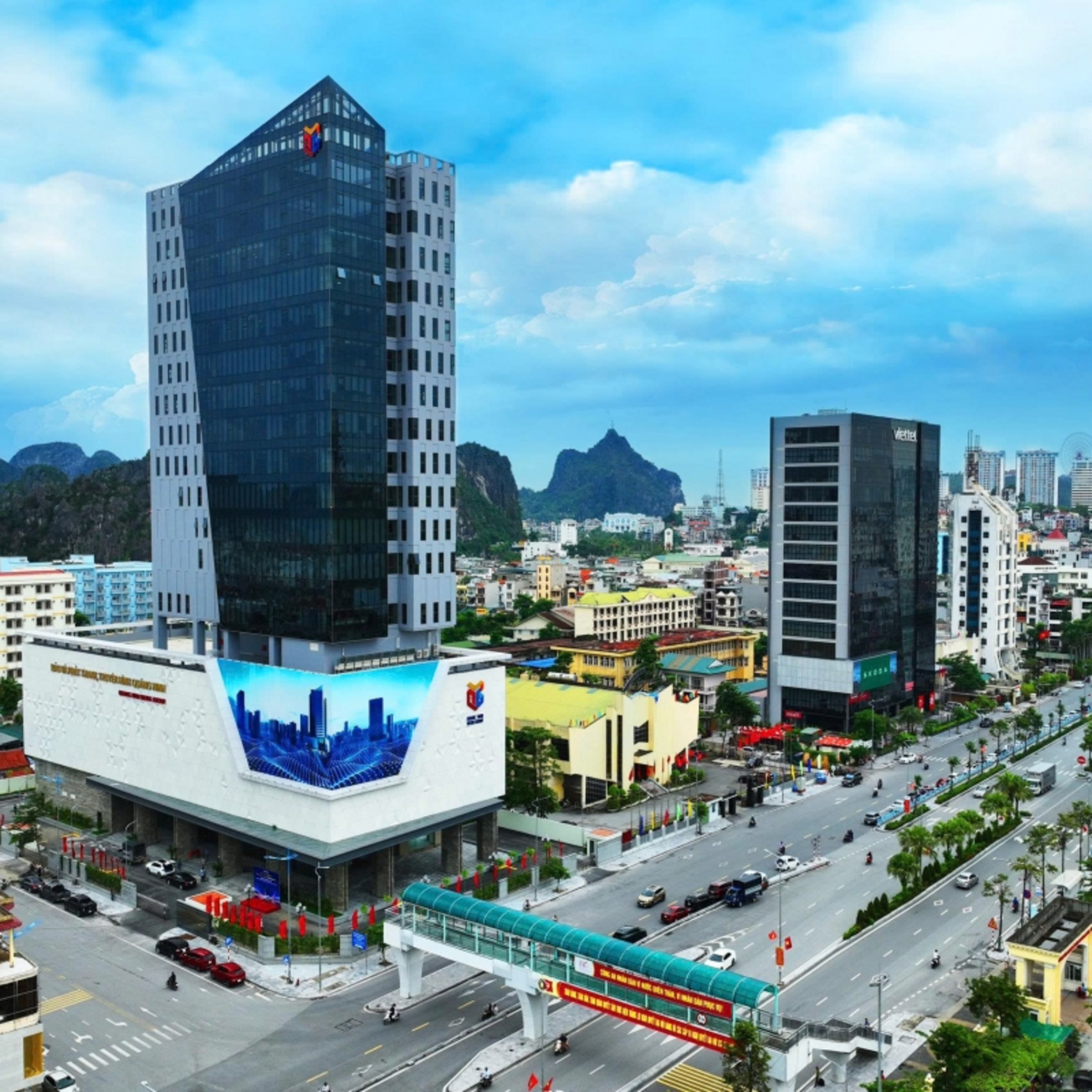 Tin Văn hoá & Du lịch - Quảng Ninh sẵn sàng cho Ngày hội Phát thanh toàn quốc