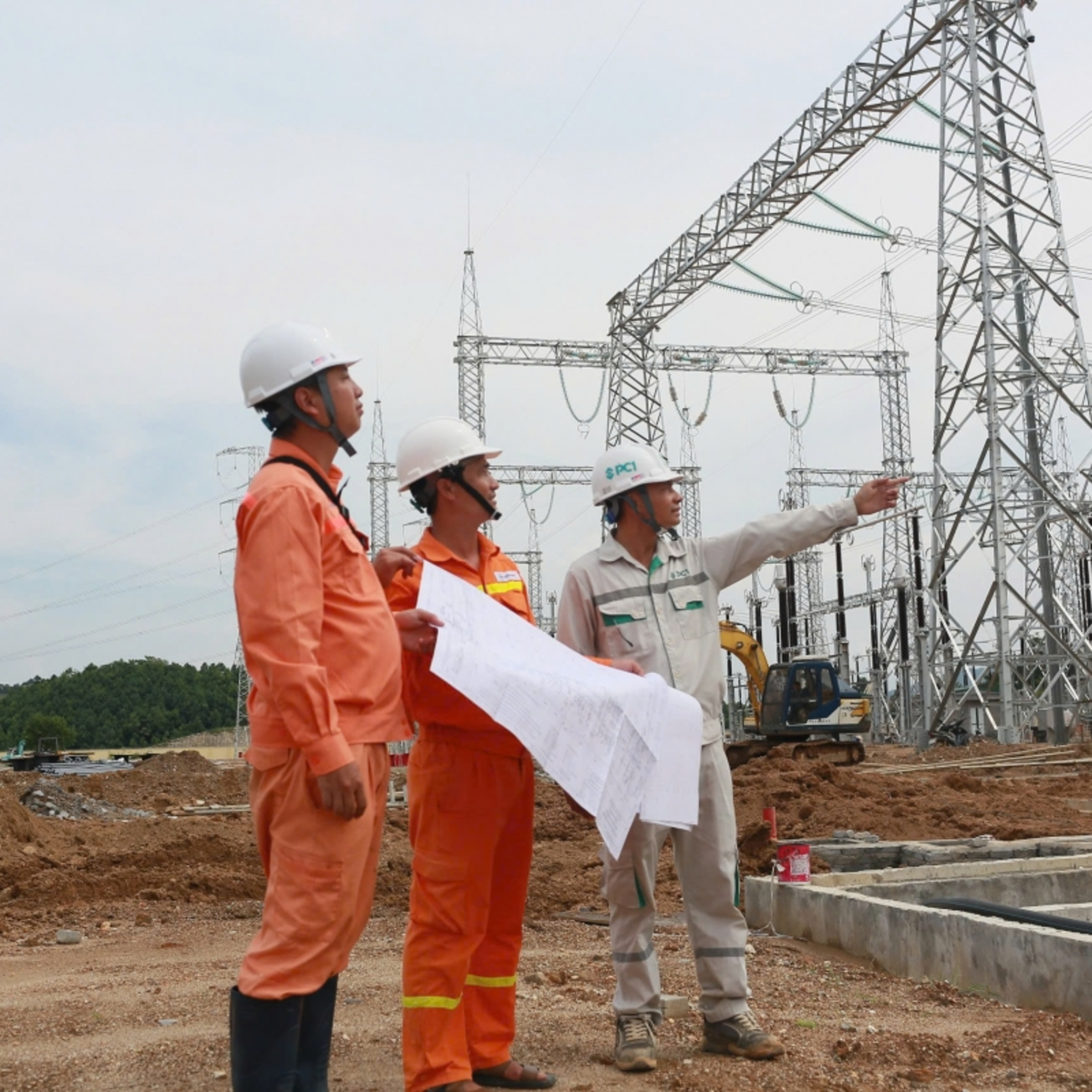 Tin Kinh tế - Công ty Truyền tải điện 2: Đảm bảo truyền tải điện trong mùa nắng nóng