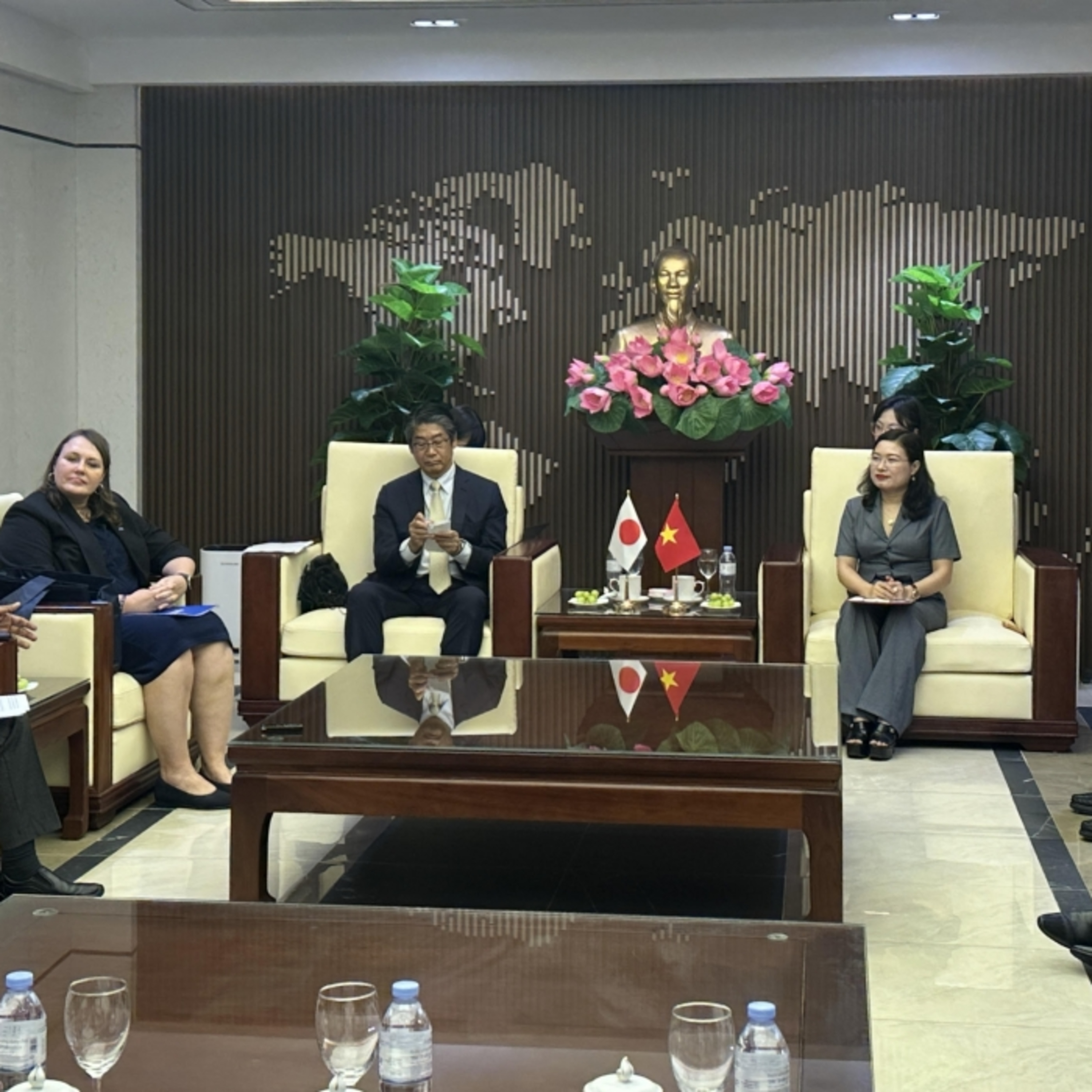 Thế Giới với Việt Nam - Đại sứ quán Nhật Bản, IOM, FAO triển khai dự án Tăng cường năng lực thực hiện Sáng kiến Một sức khỏe