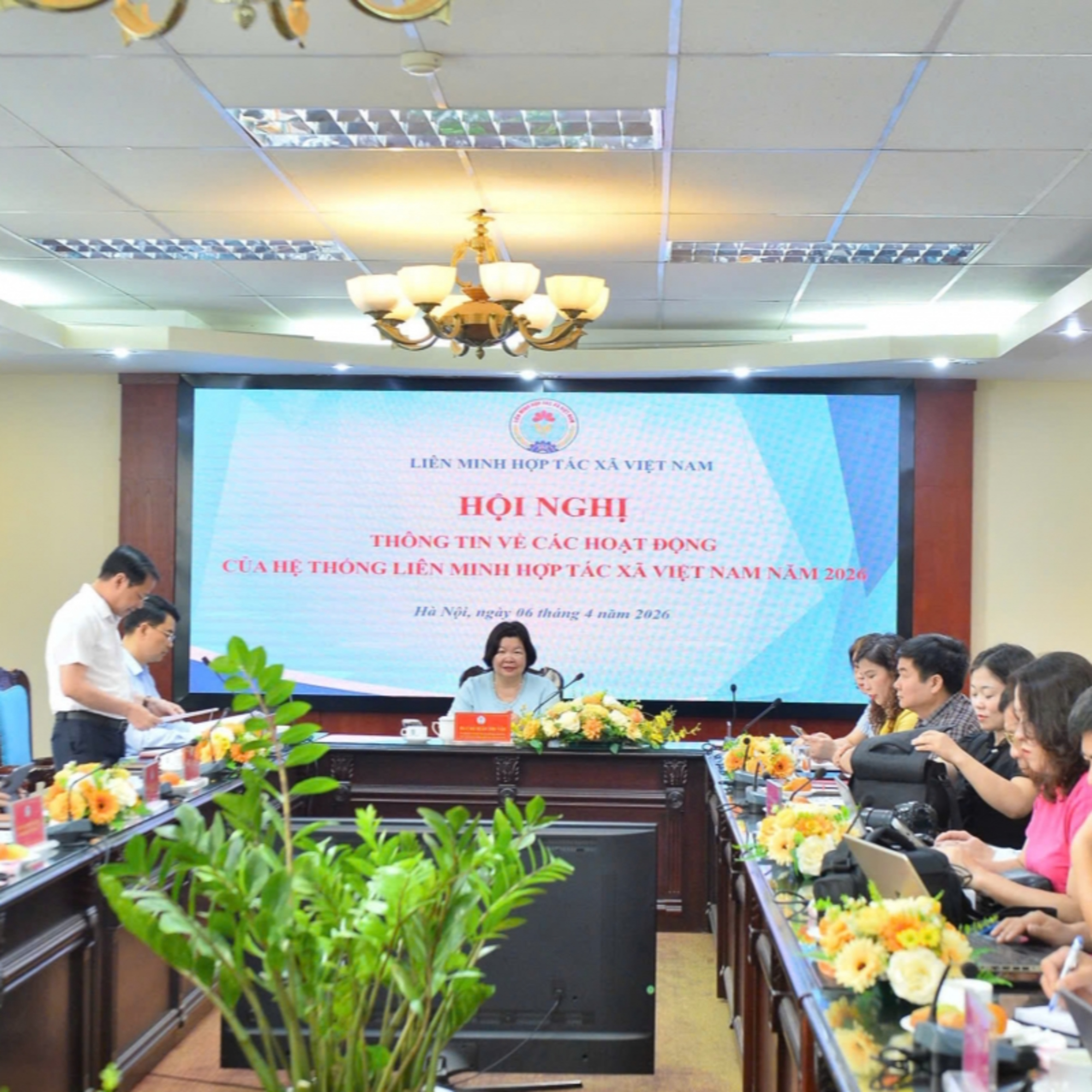 Tin Nông nghiệp & Biển đảo - Các hoạt động ý nghĩa nhân dịp kỉ niệm 80 năm ngày Hợp tác xã Việt Nam