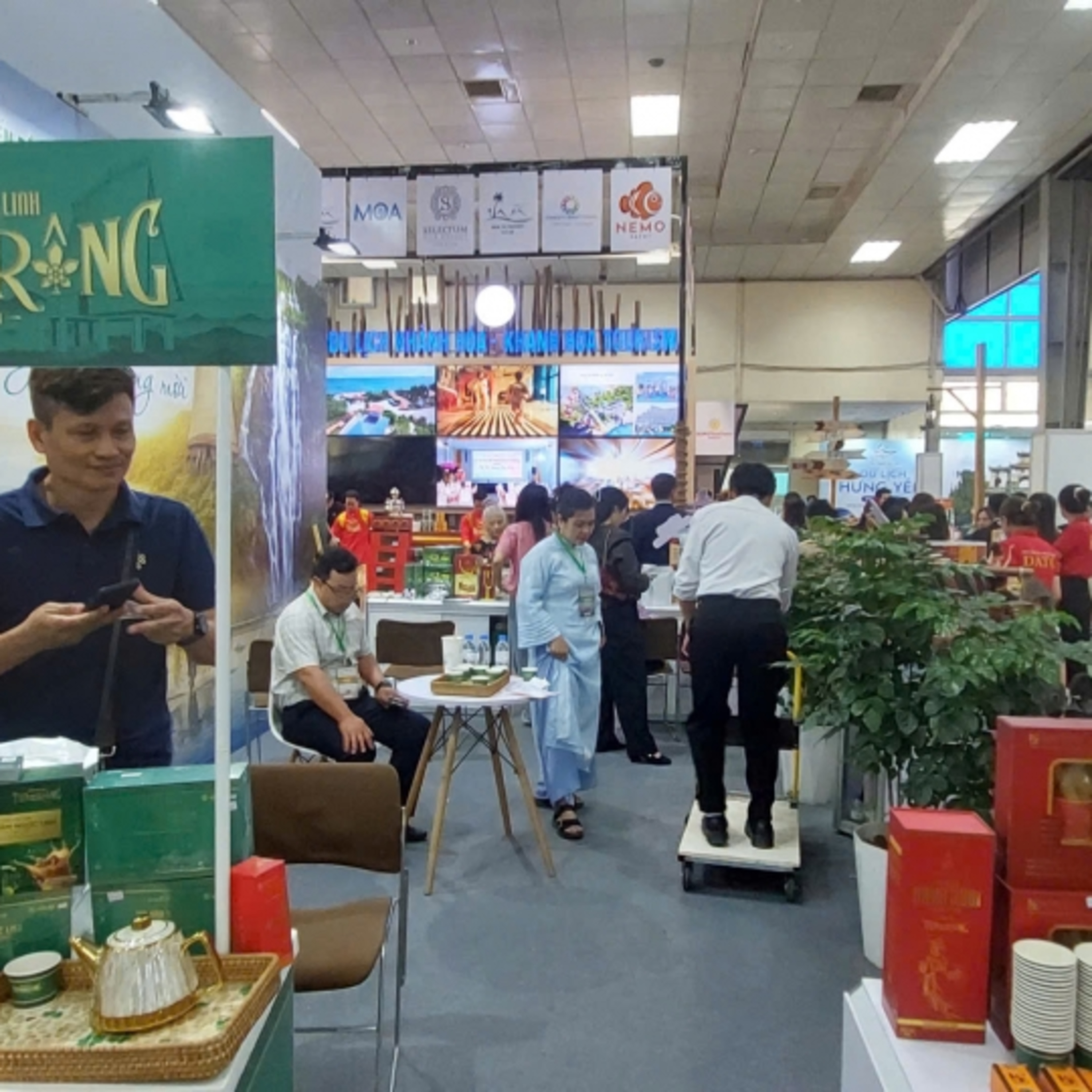 Tin Văn hoá & Du lịch - Hội chợ Du lịch Quốc tế Việt Nam 2026: Sôi động ngày khai mạc, mở rộng cơ hội cho ngành du lịch