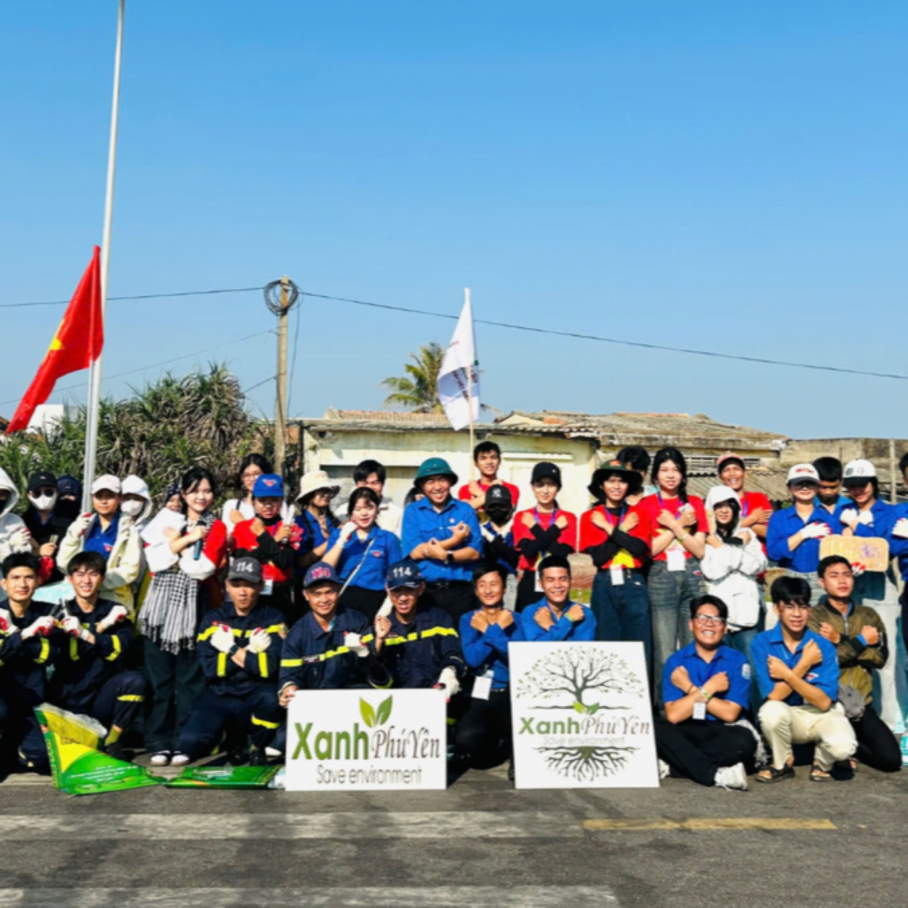 Tin Đời sống & Xã hội - Đắk Lắk làm sạch bãi biển hưởng ứng "Earth Day Việt Nam 2026"