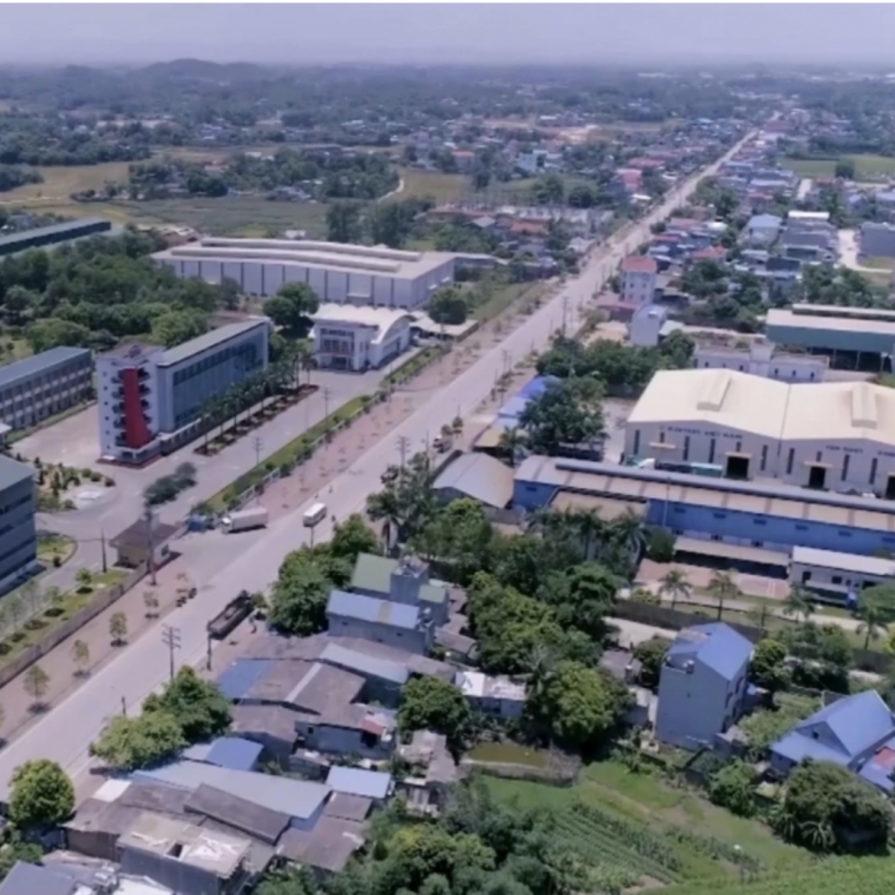 Thế Giới với Việt Nam - Việt Nam duy trì vị thế là một trong những điểm đến hấp dẫn nhất của các nhà đầu tư nước ngoài