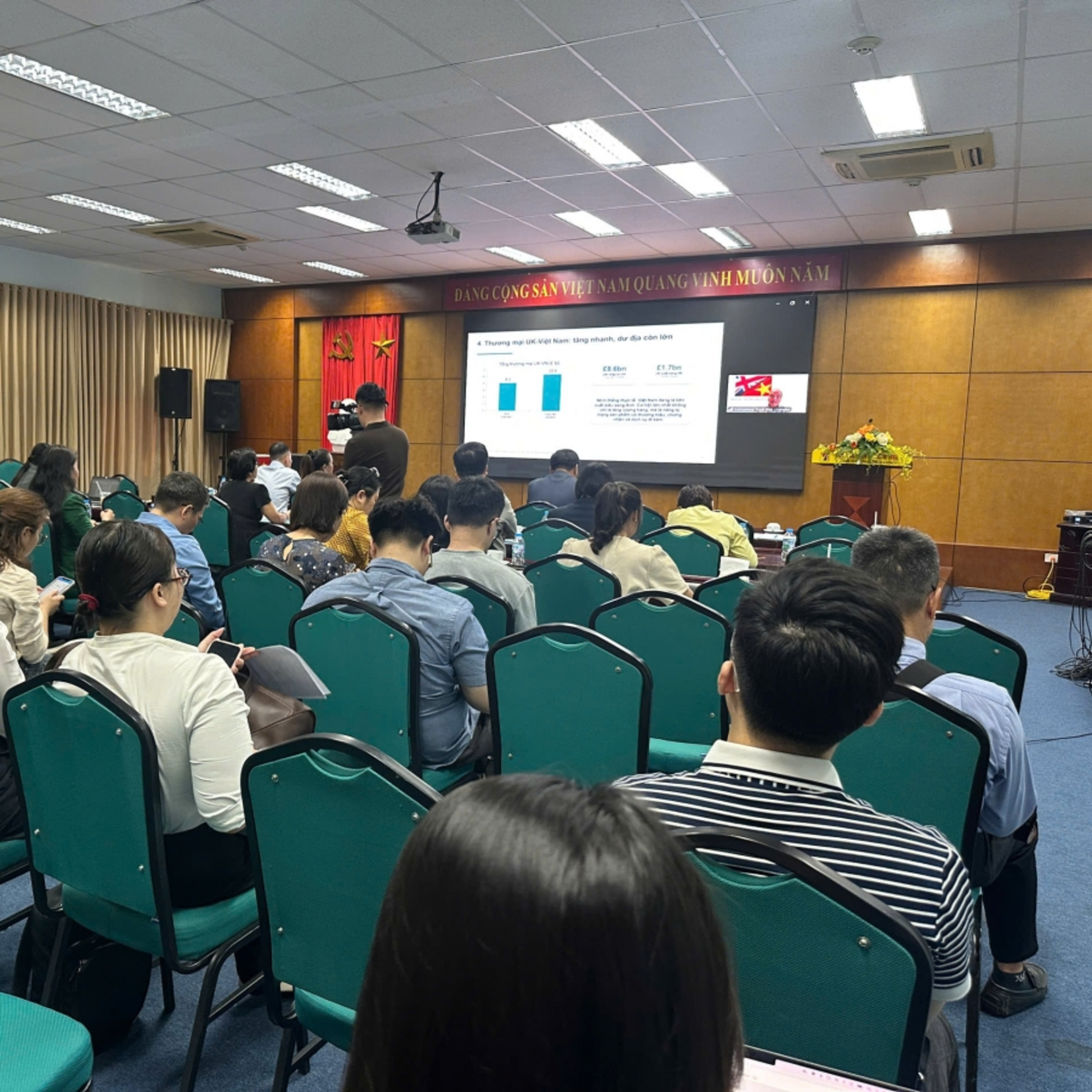 Tin Kinh tế - Tiếp cận thị trường Anh với tiêu chuẩn, niềm tin và năng lực cung ứng