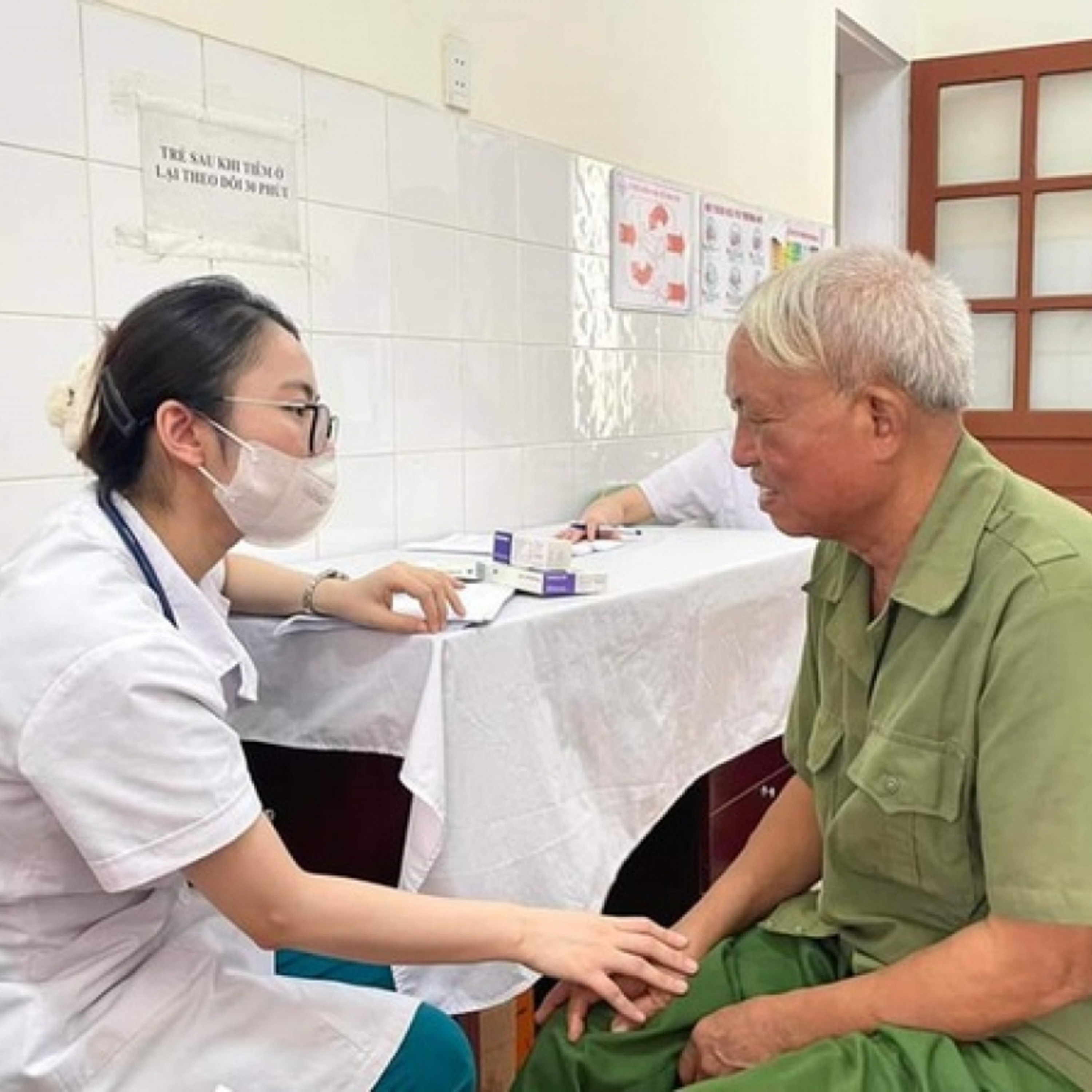 Tin Đời sống & Xã hội - Khám sàng lọc định kỳ miễn phí cho người trưởng thành và trẻ nhỏ: Cơ hội chăm sóc sức khỏe toàn dân