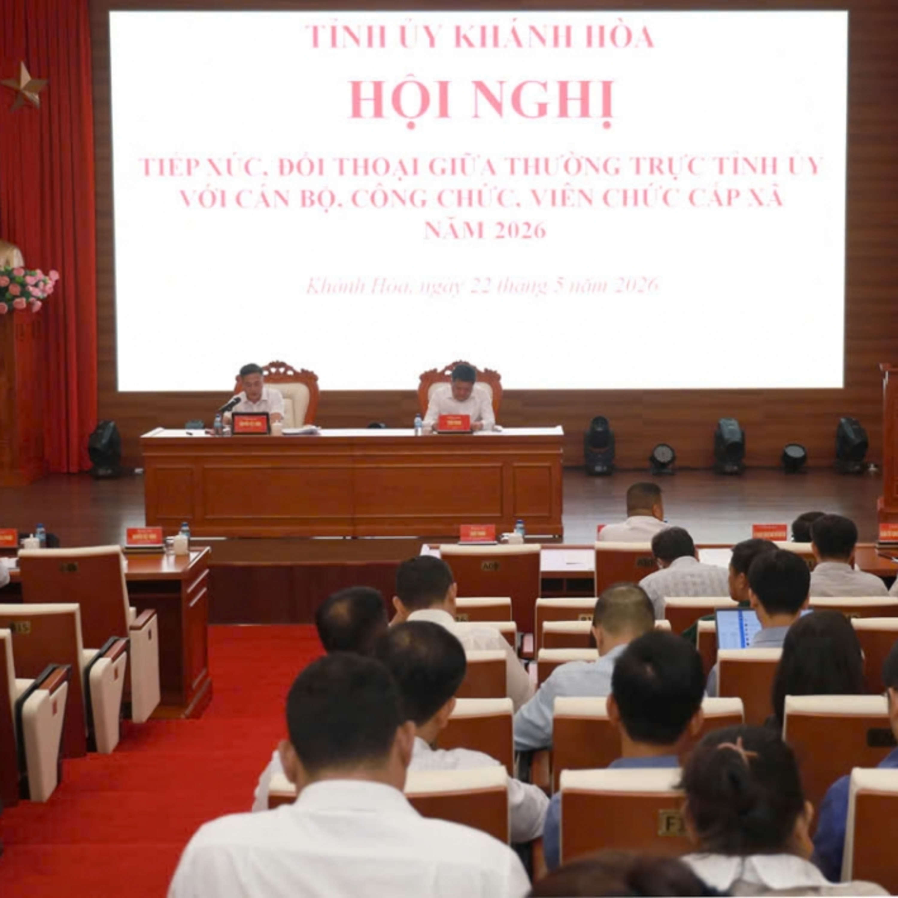 Tin Đời sống & Xã hội - Khánh Hòa đối thoại để tháo gỡ áp lực cho chính quyền cấp xã