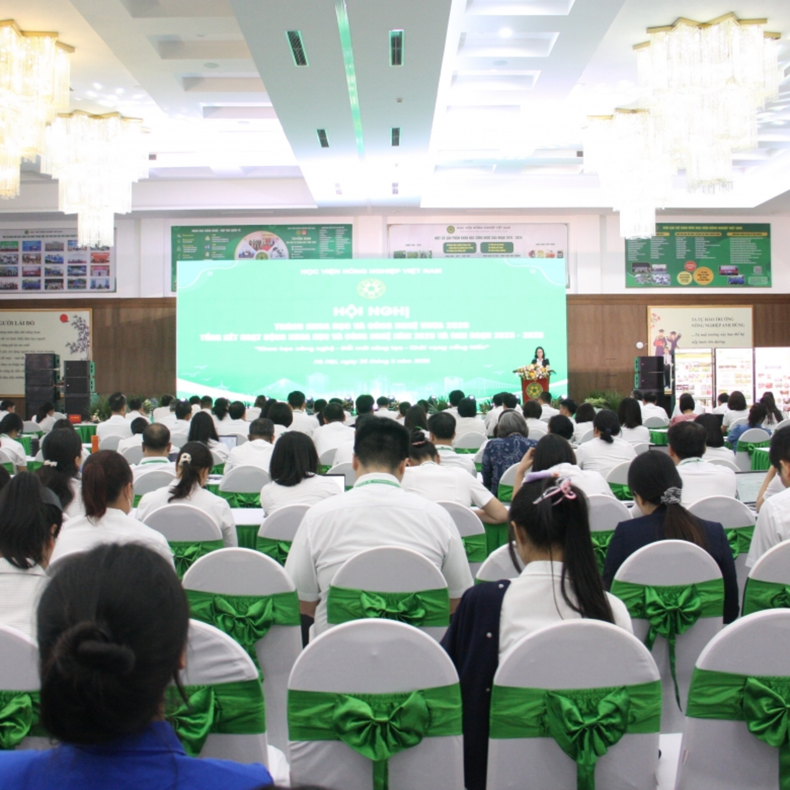 Tin Nông nghiệp & Biển đảo - Đẩy mạnh nghiên cứu khoa học trong lĩnh vực nông nghiệp